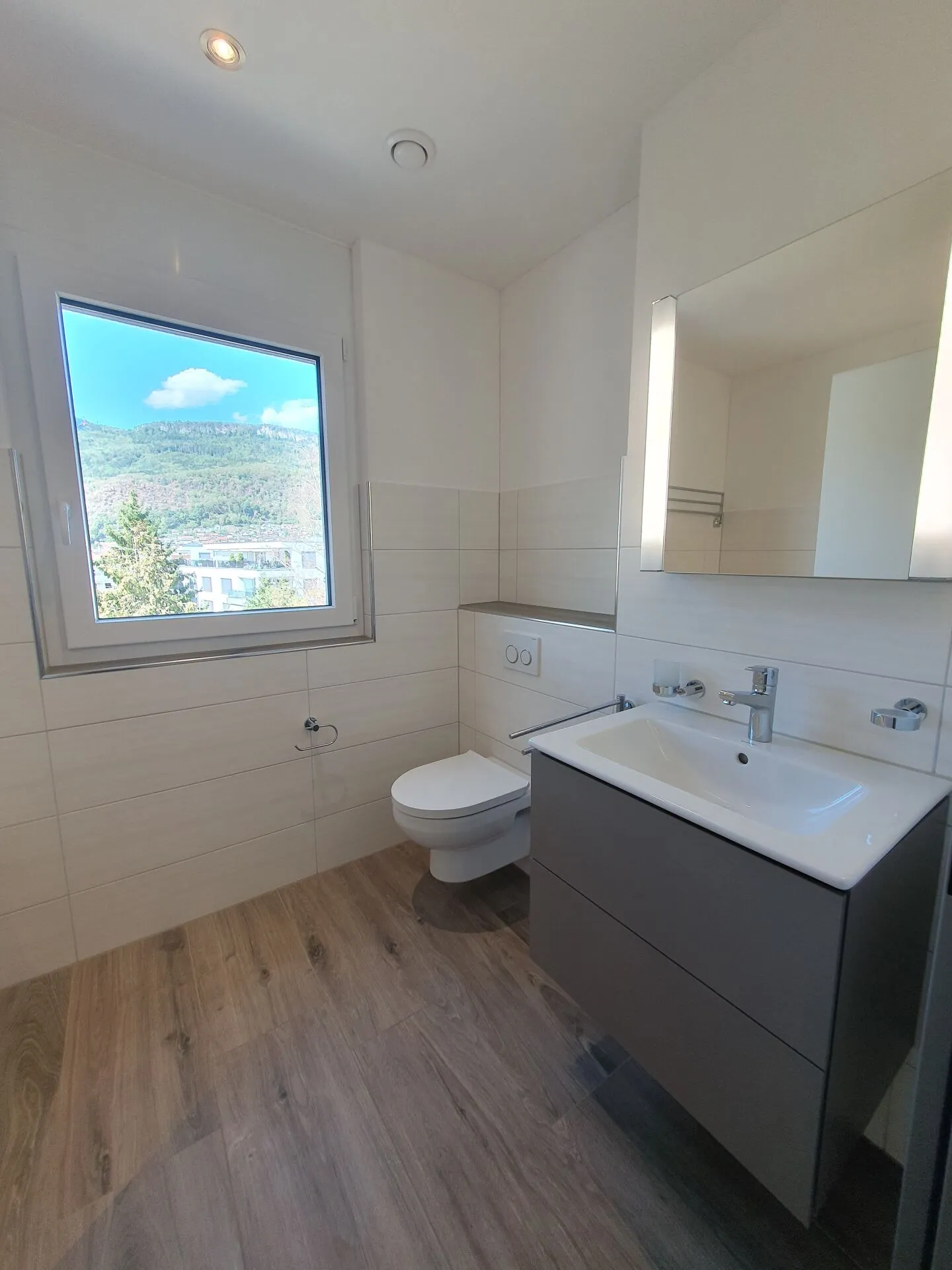 4.5 room apartment with two balconies + loggia - 3rd floor (3.3) - Photo 4 of 17