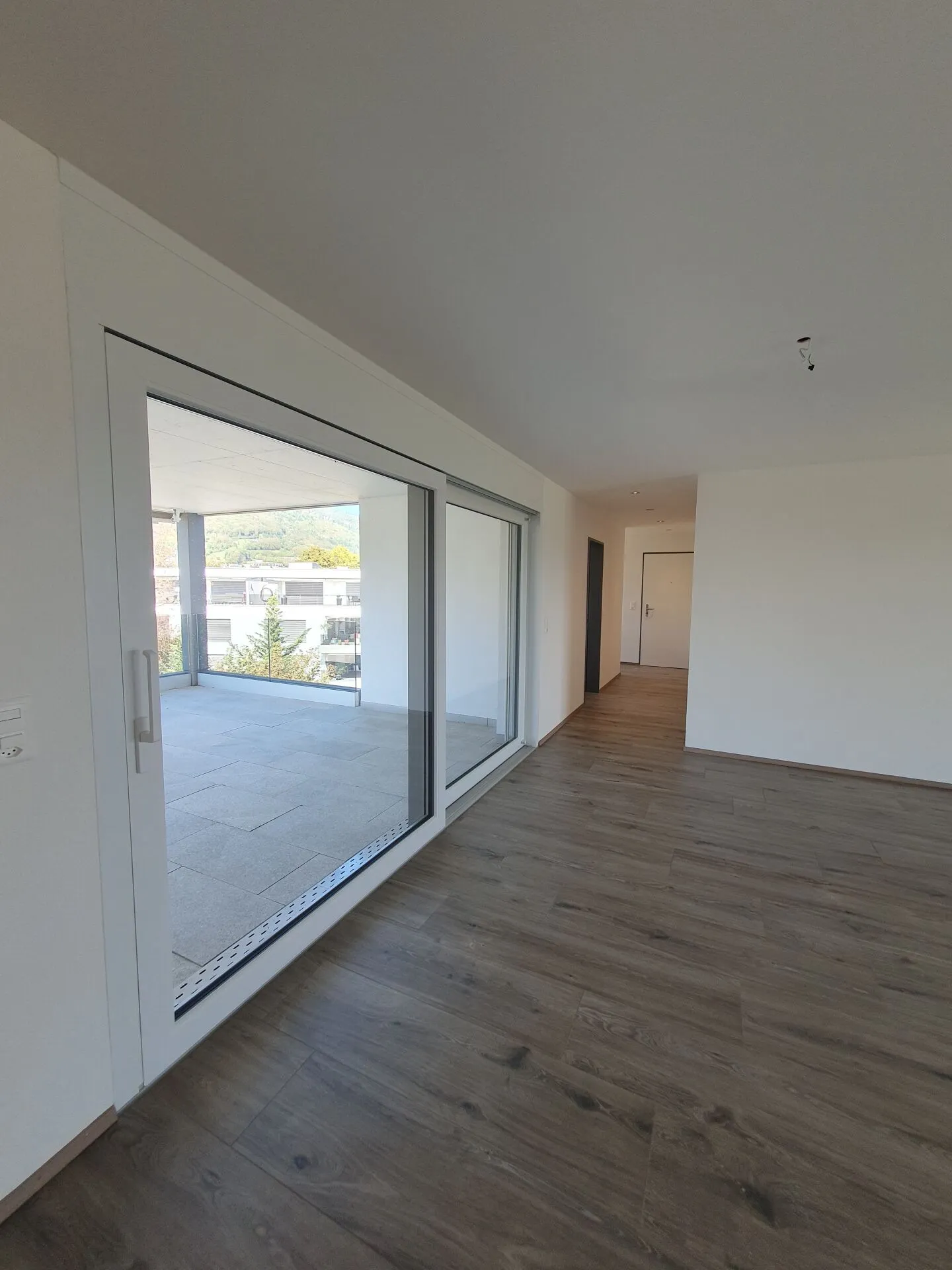 4.5 room apartment with two balconies + loggia - 3rd floor (3.3) - Photo 6 of 17