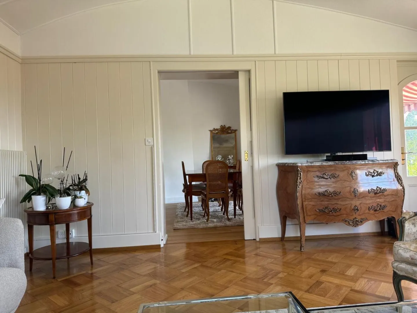 Charmante Villa mit Seeblick - Foto 8 von 13