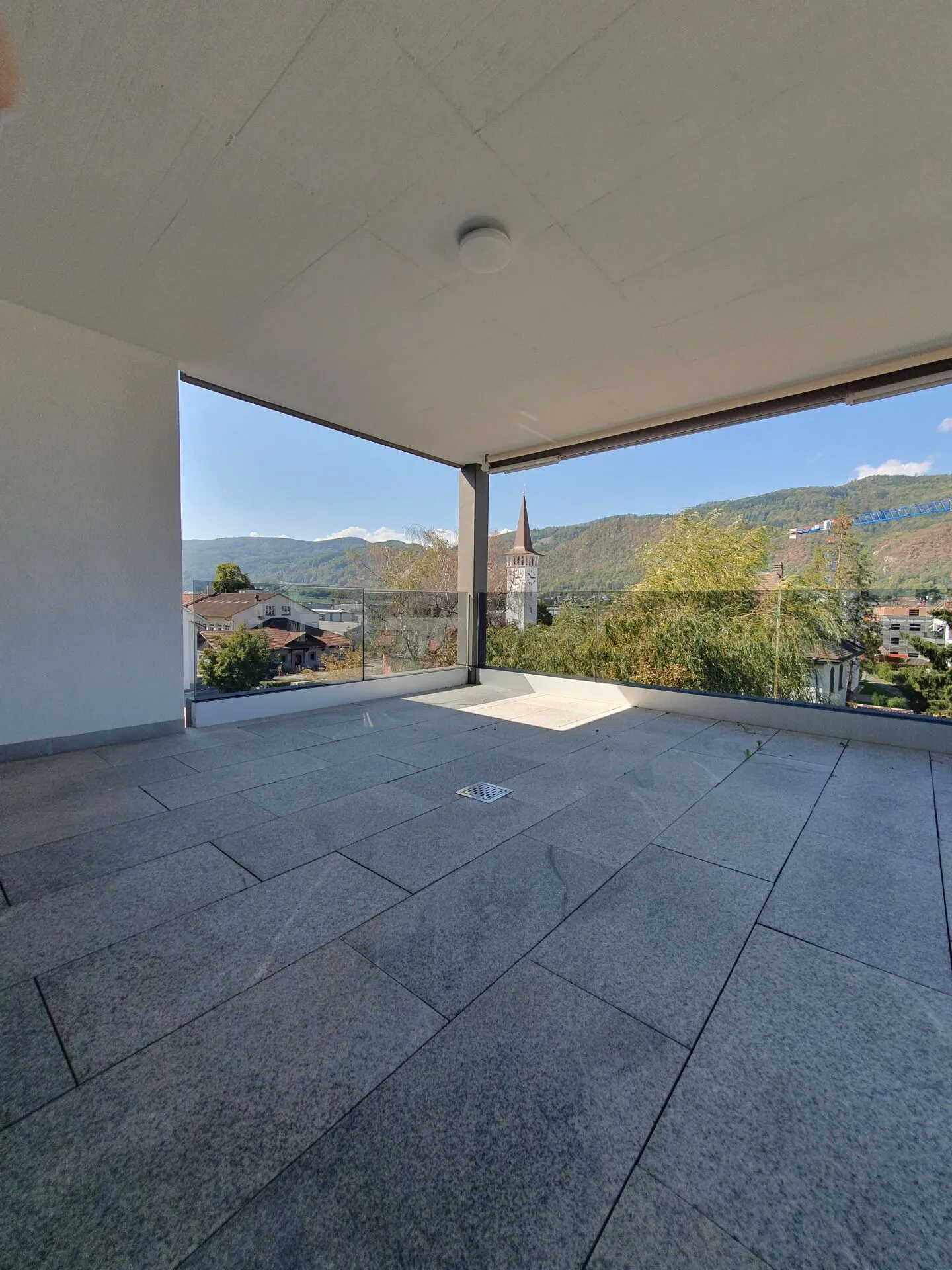 4.5 room apartment with two balconies + loggia - 3rd floor (3.3) - Photo 11 of 17
