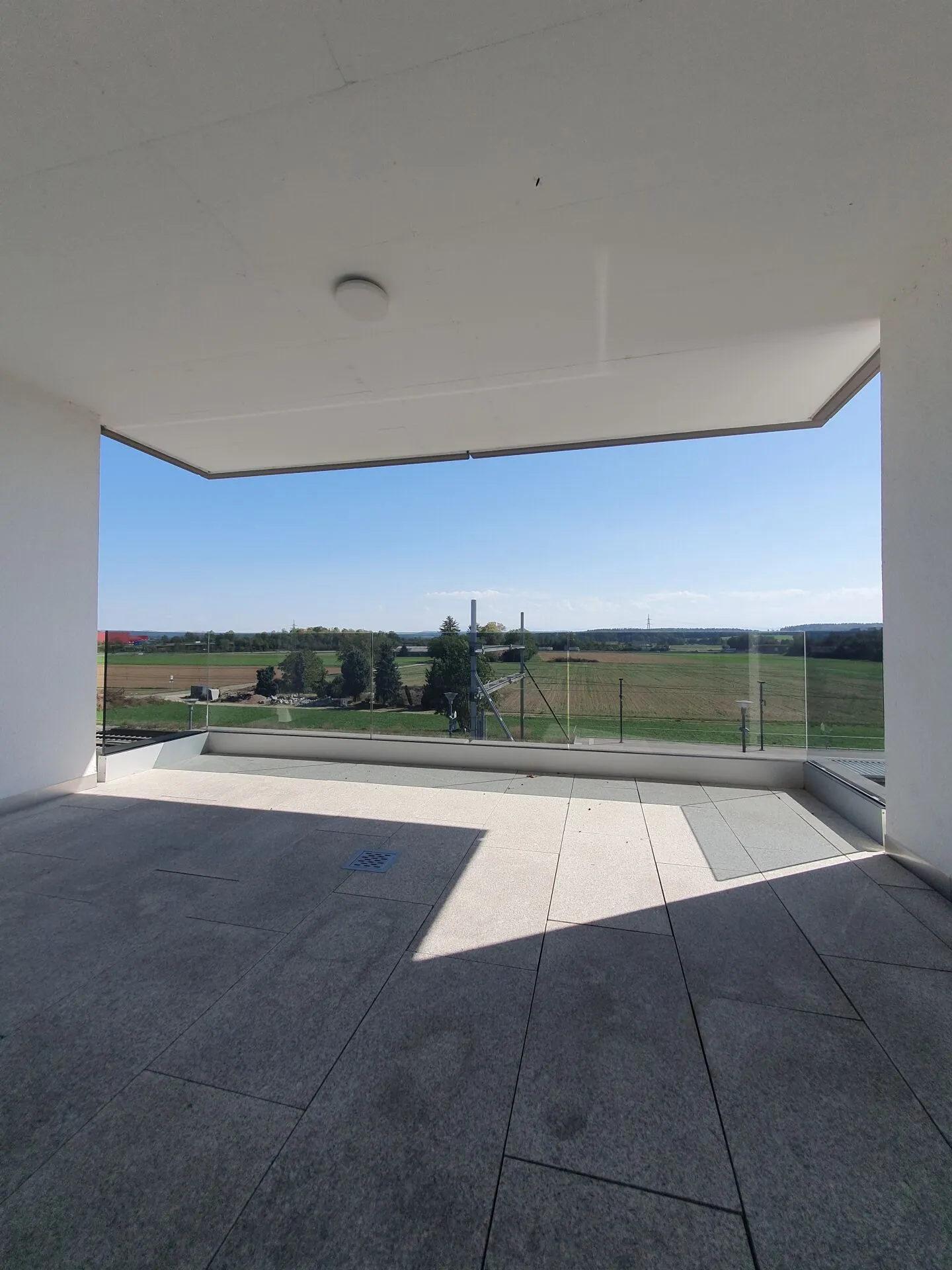 4.5 room apartment with two balconies + loggia - 3rd floor (3.3) - Photo 14 of 17