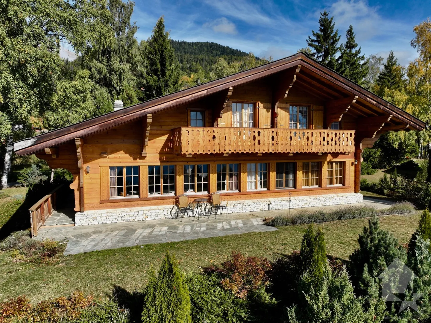 Exceptional chalet at Les Mayens d'Arbaz - Photo 1 of 11