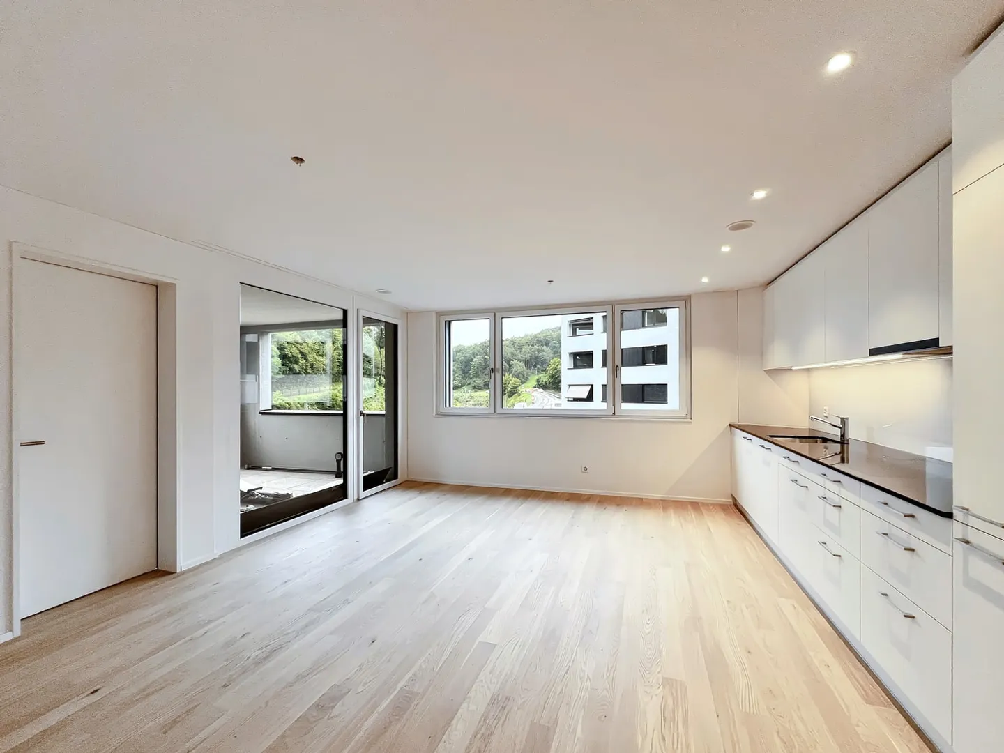 Modernes 2.5-Zimmer-Apartment - Foto 2 von 8