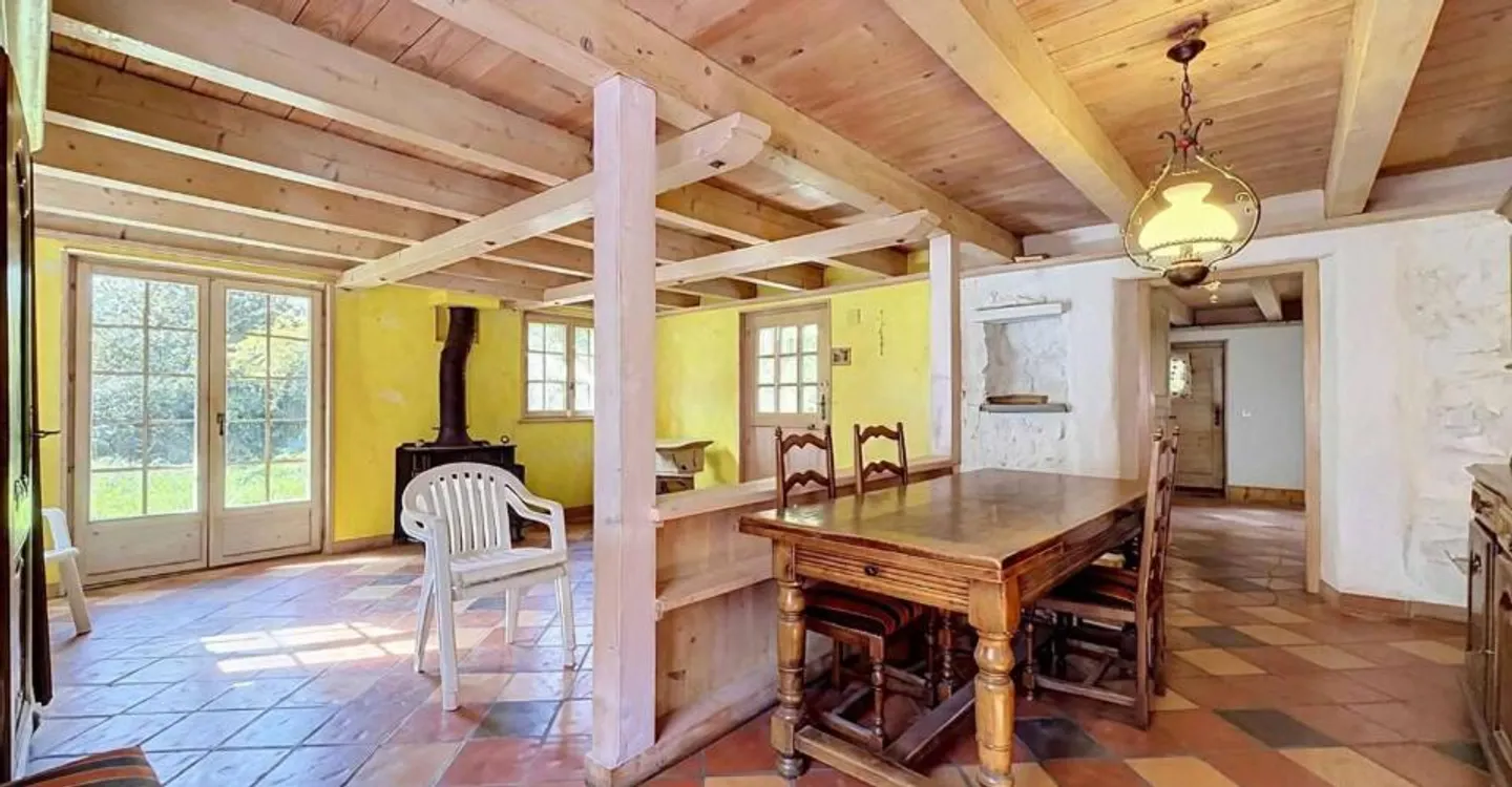 Villa con 3 appartamenti in un contesto bucolico - Foto 4 di 12