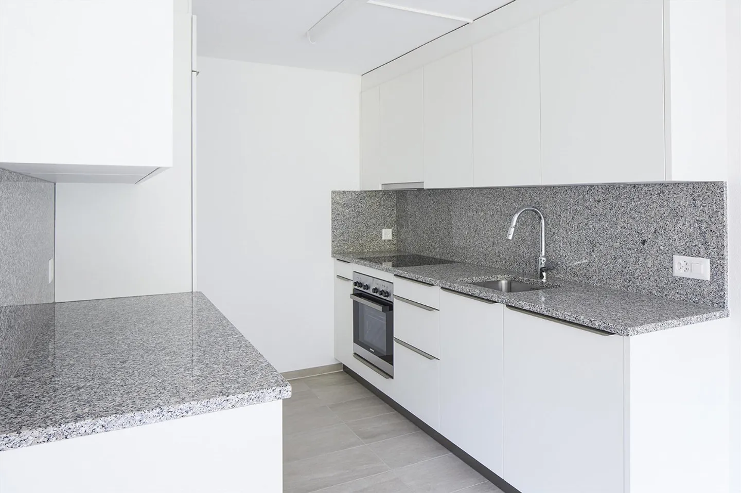 Renovierte Garten-Wohnung in Aarau-im Grünen und doch zentral - Foto 3 von 15