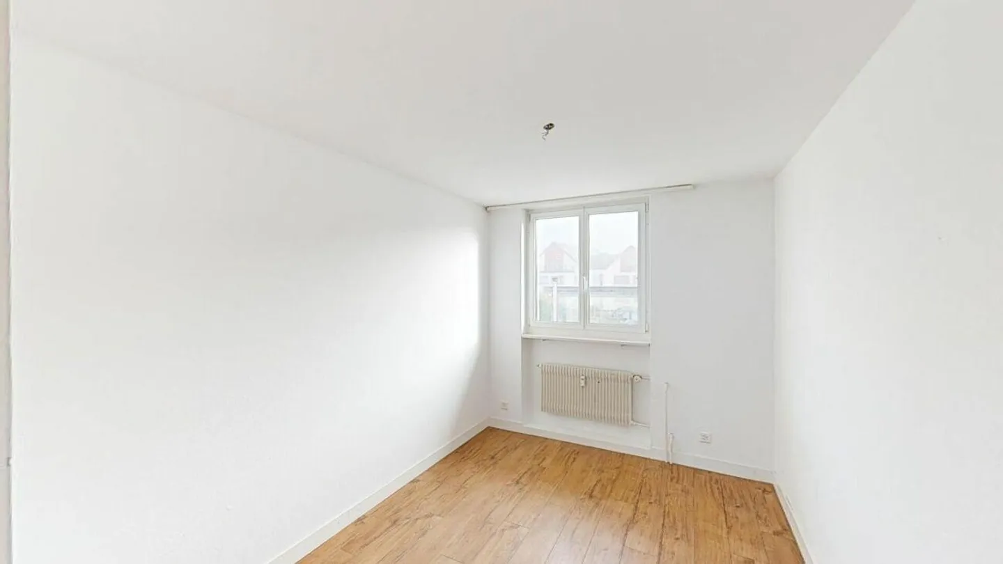 Belle et lumineuse appartement de 4.5 pièces au centre de Gossau SG - Photo 6 sur 15