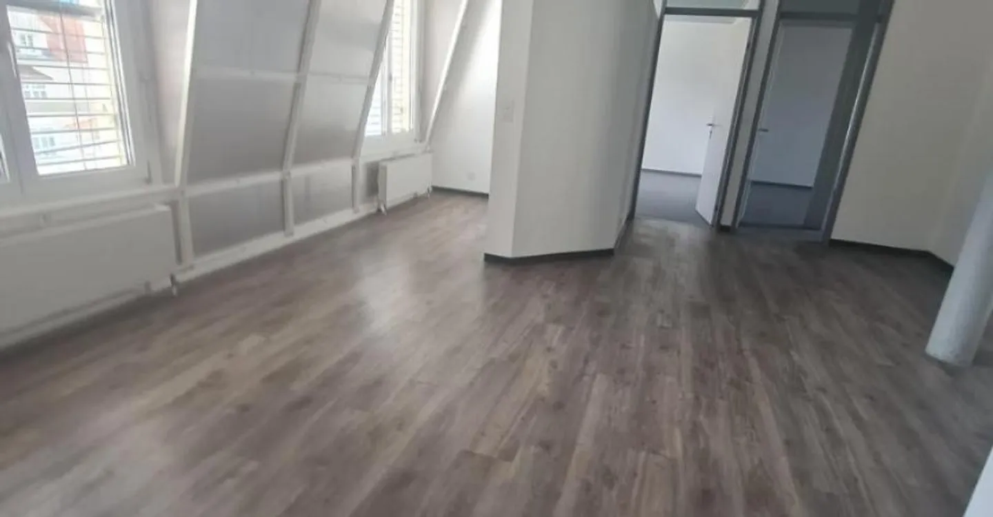 Office / commercial space of 75 m2 - Photo 6 of 12
