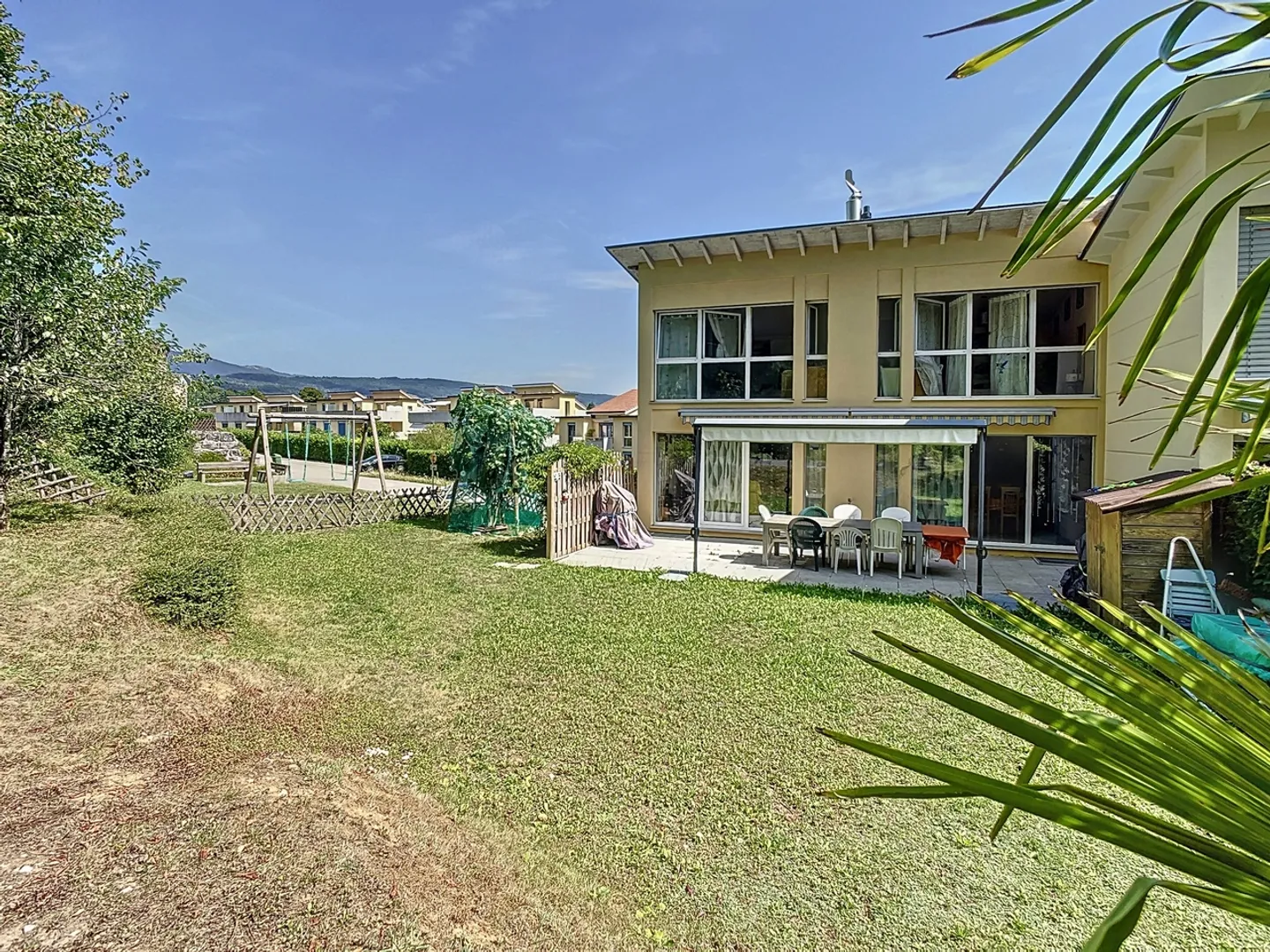 Villa a schiera con 6,5 stanze e giardino - Foto 1 di 1