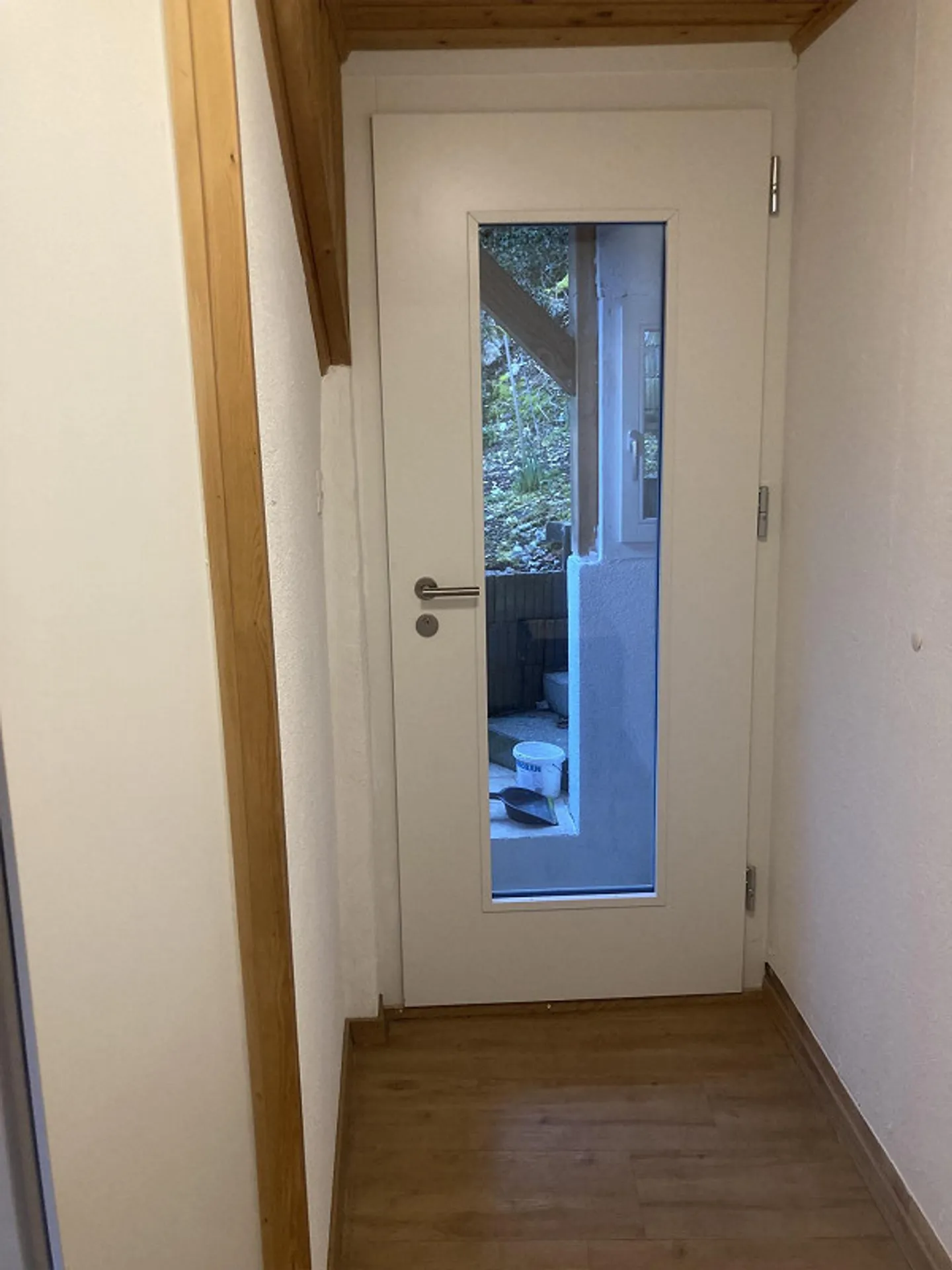 Tiny House - Photo 8 of 10