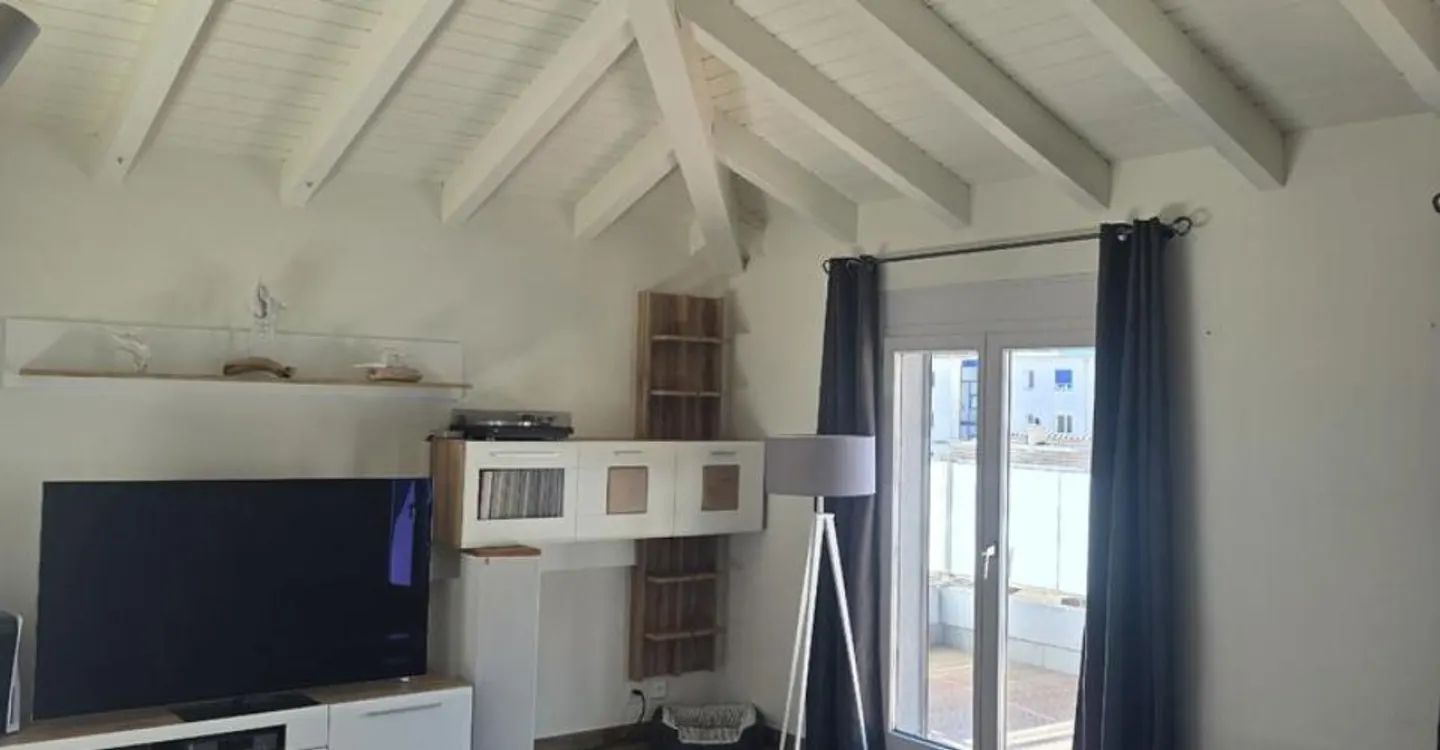 Attico con terrazza 4,5 locali a Fully - Foto 2 di 11