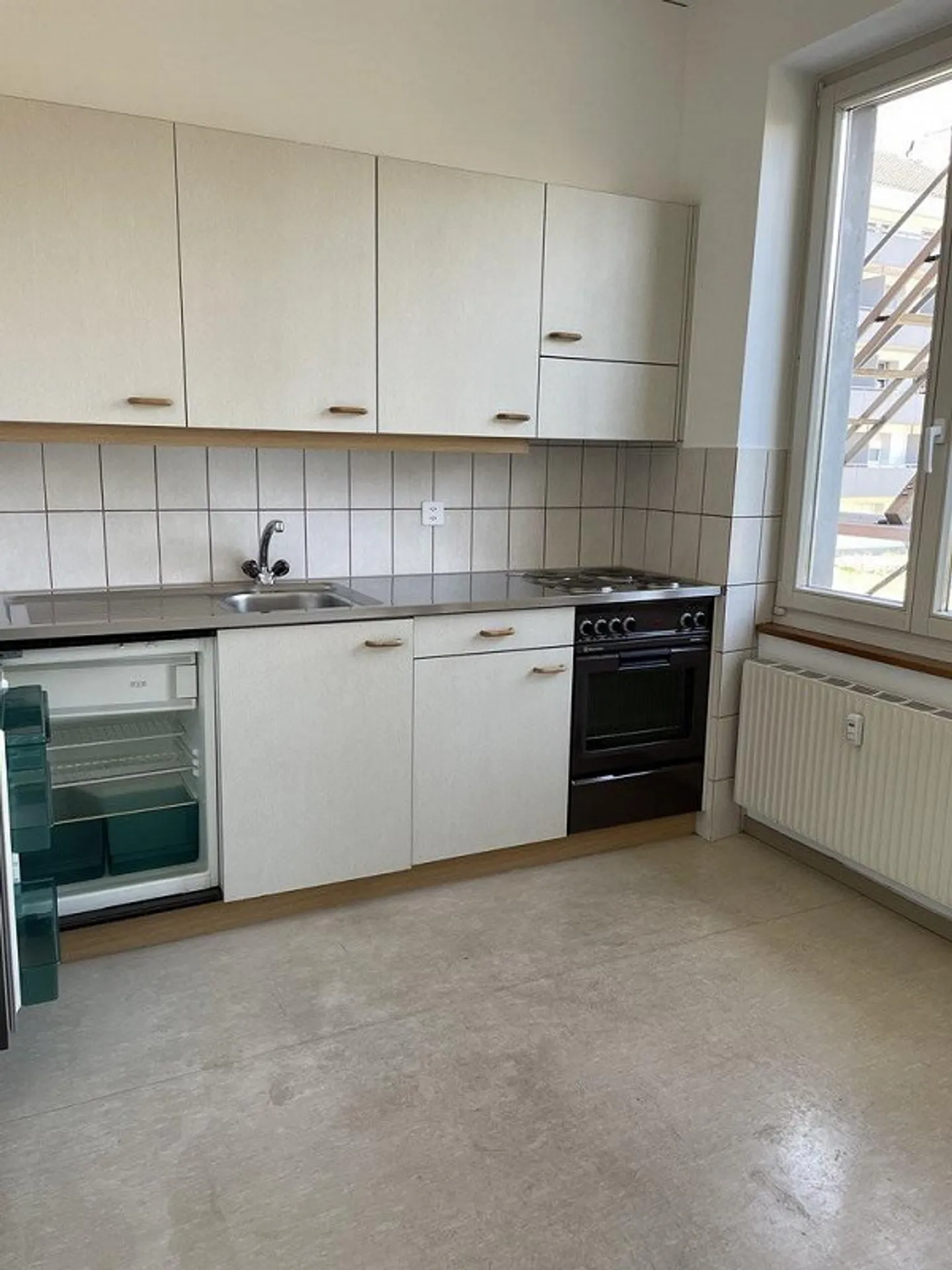 In una tranquilla strada laterale tra Kannenfeldpark e Voltaplatz - Foto 4 di 7