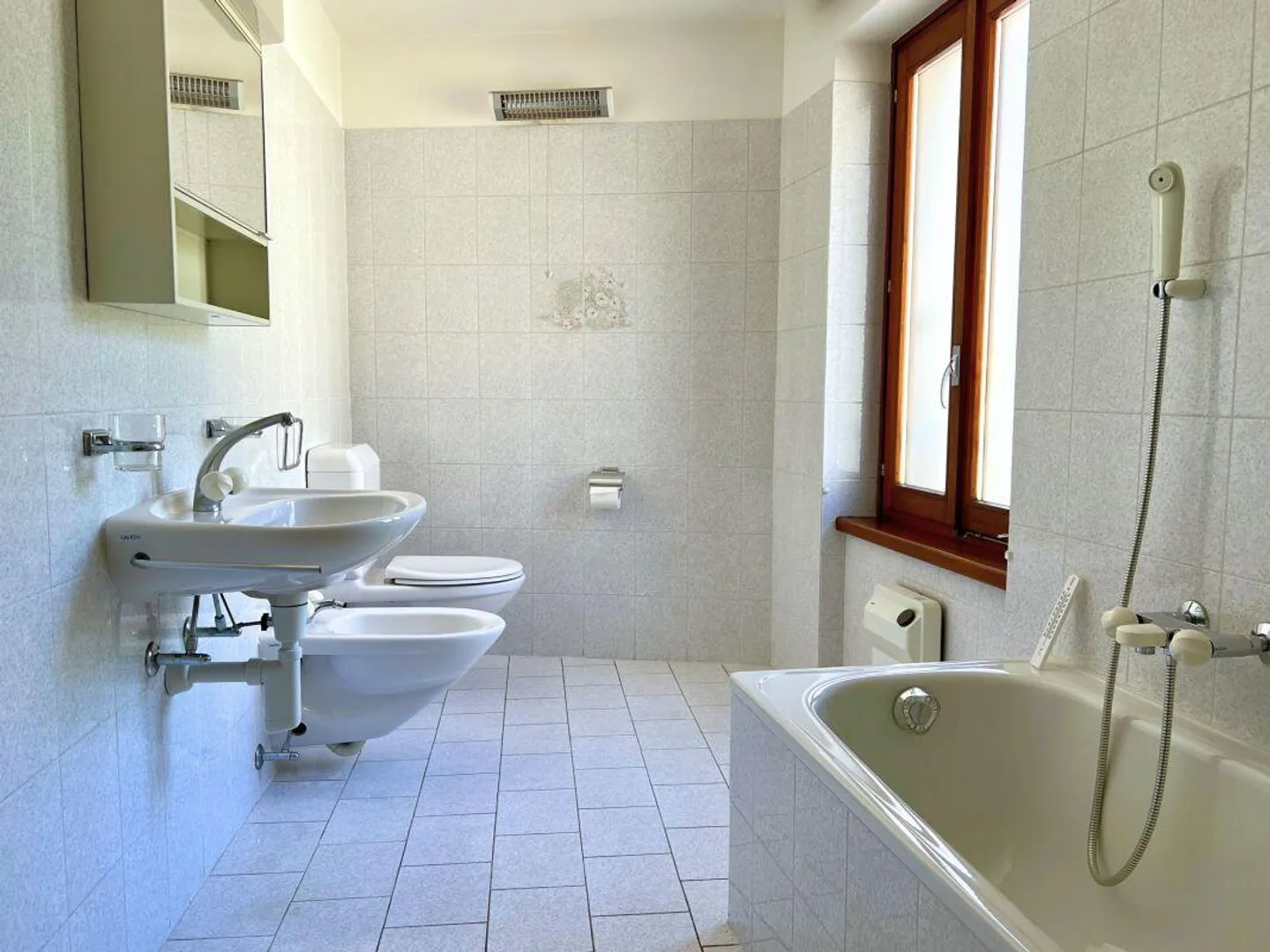 Charming Duplex in Caneggio - Photo 13 of 15