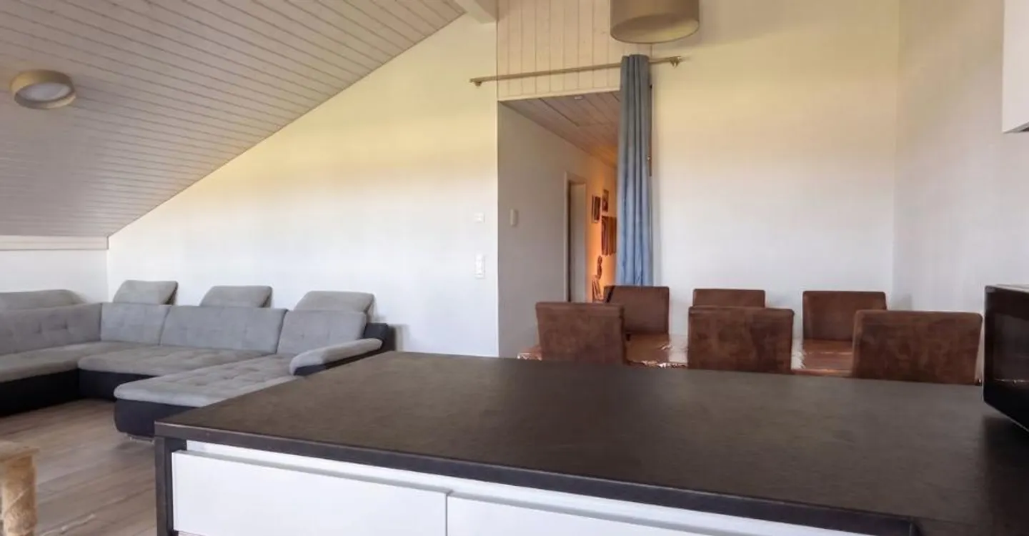 Appartement Charmant avec Vue Campagne - Photo 3 sur 12