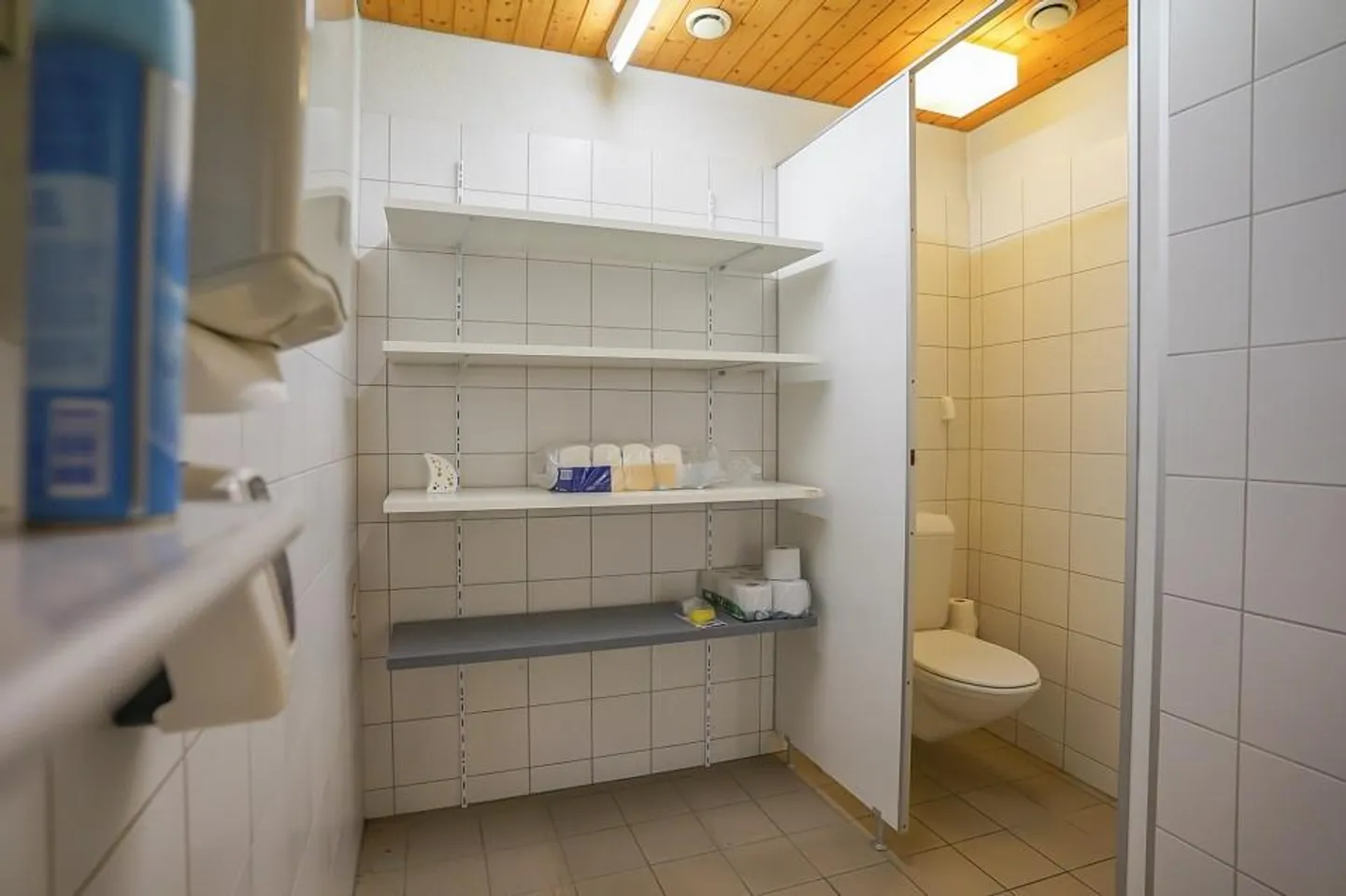 Espace commercial attrayant avec potentiel de développement près de Berne - Photo 11 sur 13