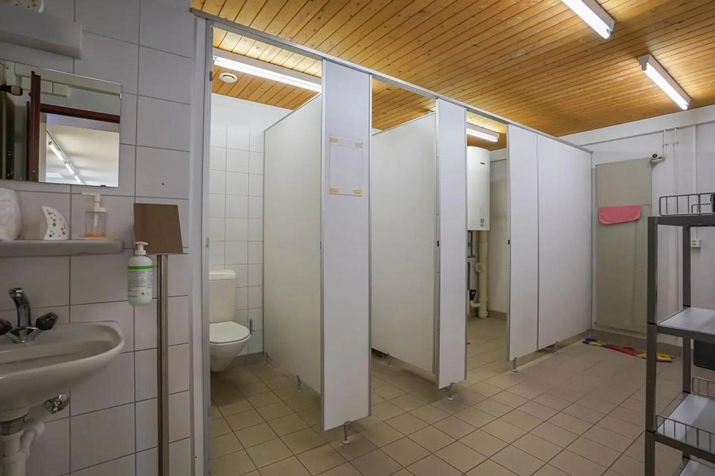 Espace commercial attrayant avec potentiel de développement près de Berne - Photo 12 sur 13