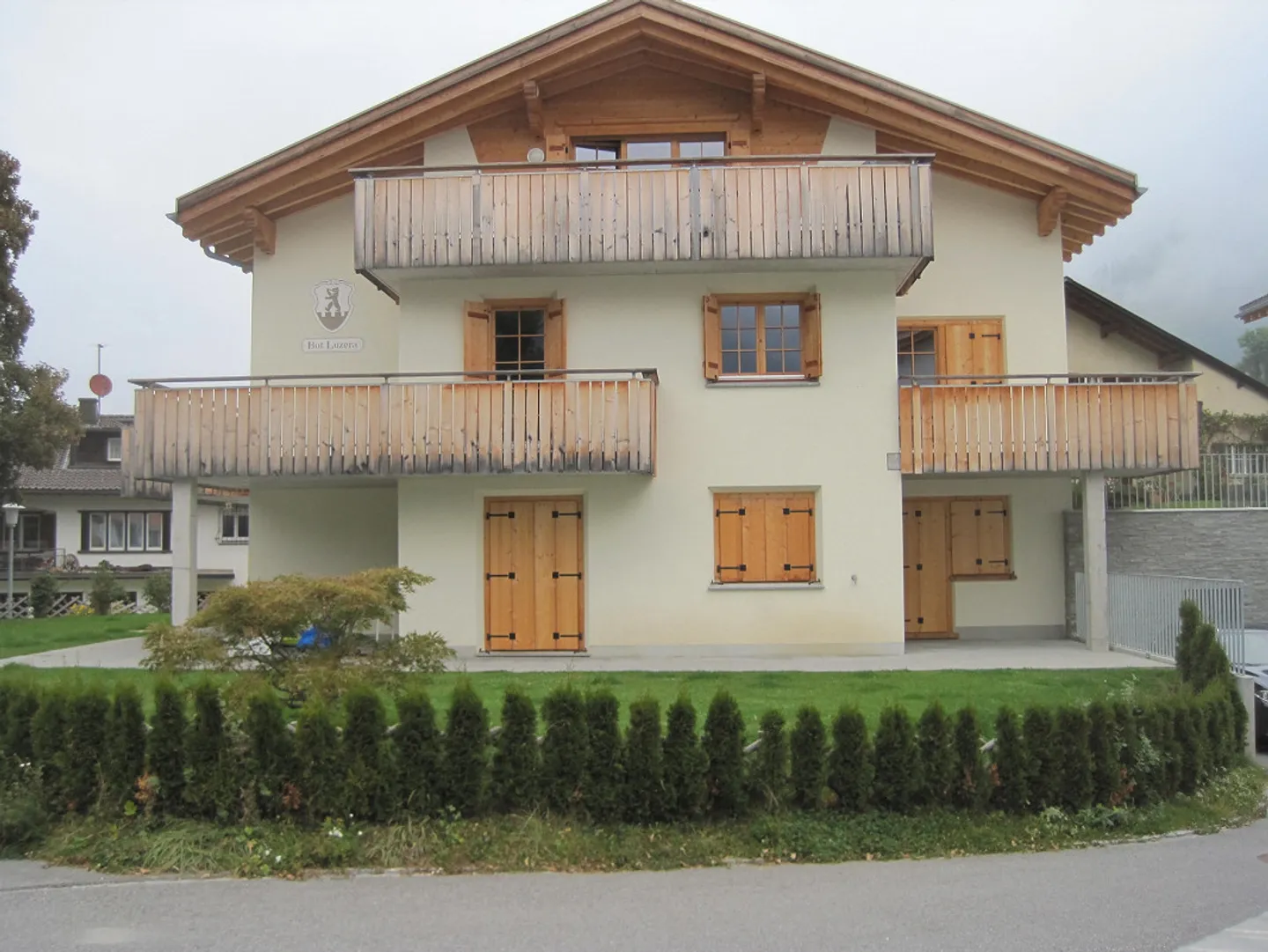 5 1/2 - Chambres - Rez-de-chaussée - Appartement de luxe - Photo 1 sur 7