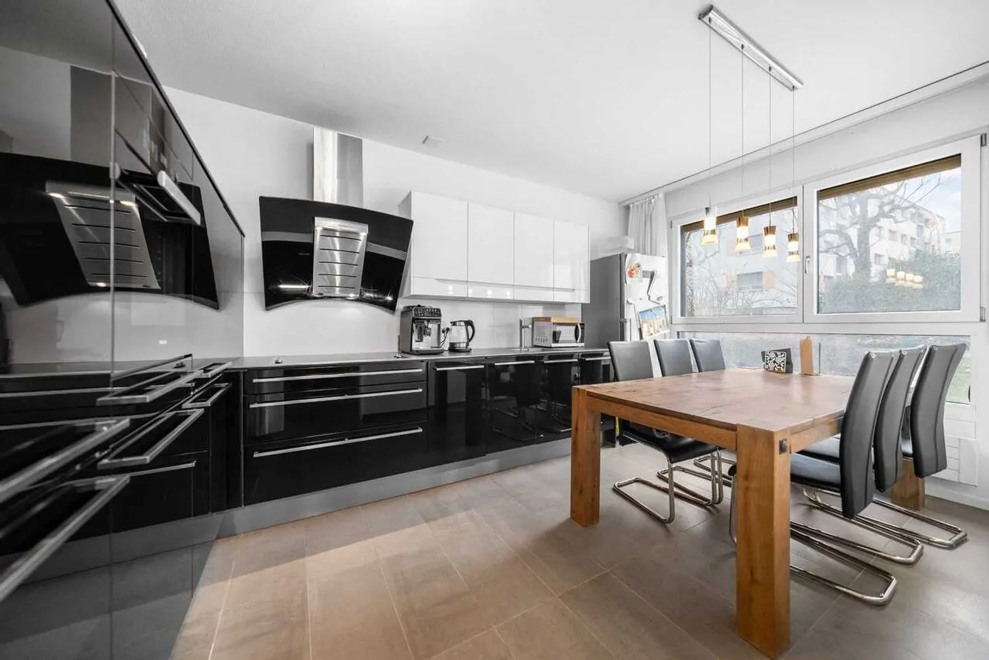 5.5-room garden apartment with terrace, centrally located in Fribourg for sale - Photo 5 of 13