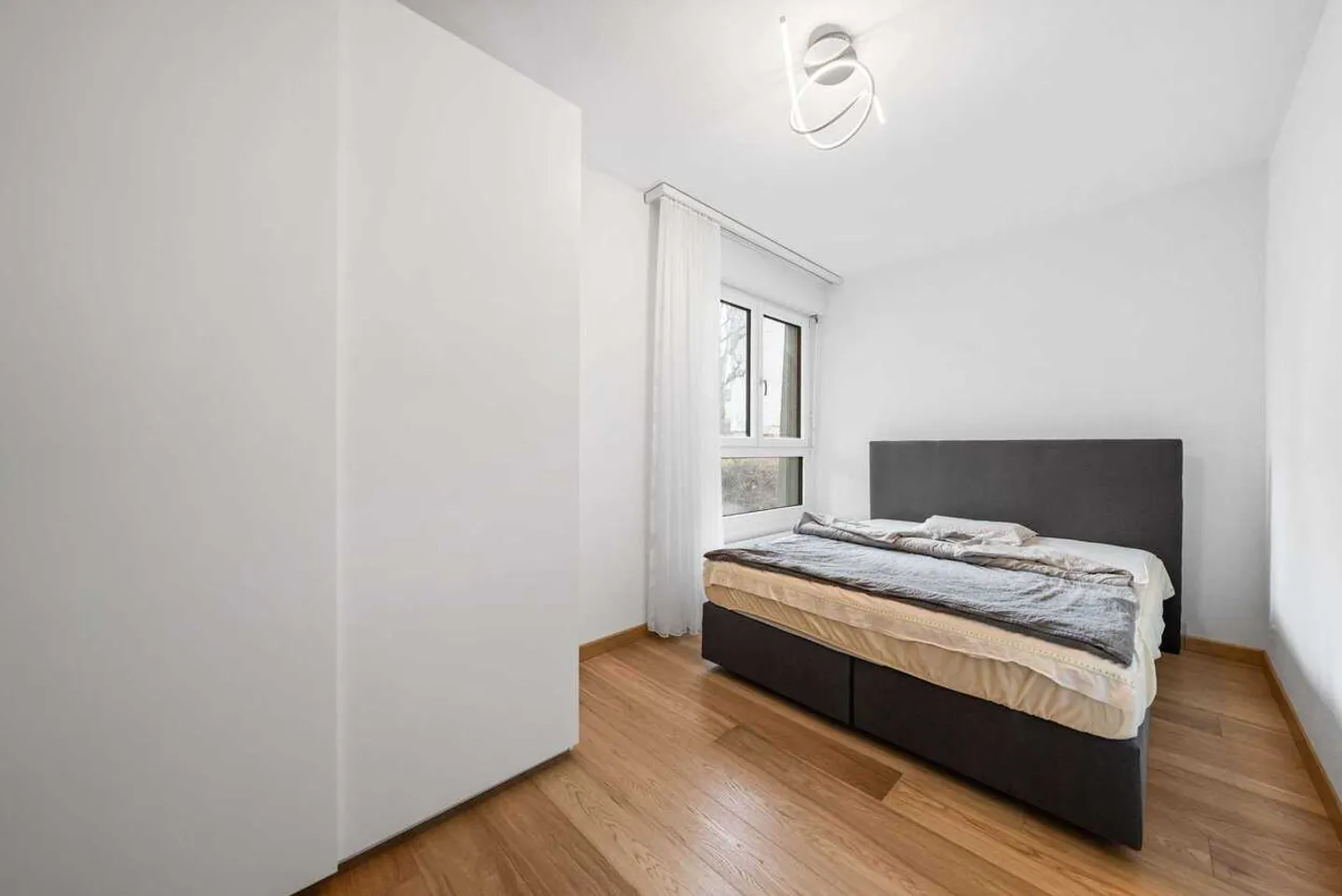 5.5-room garden apartment with terrace, centrally located in Fribourg for sale - Photo 7 of 13