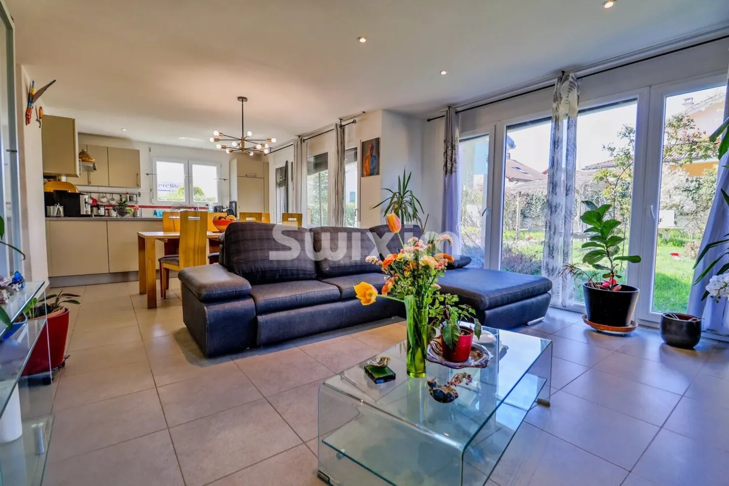 Charming Detached Villa - Photo 2 of 8