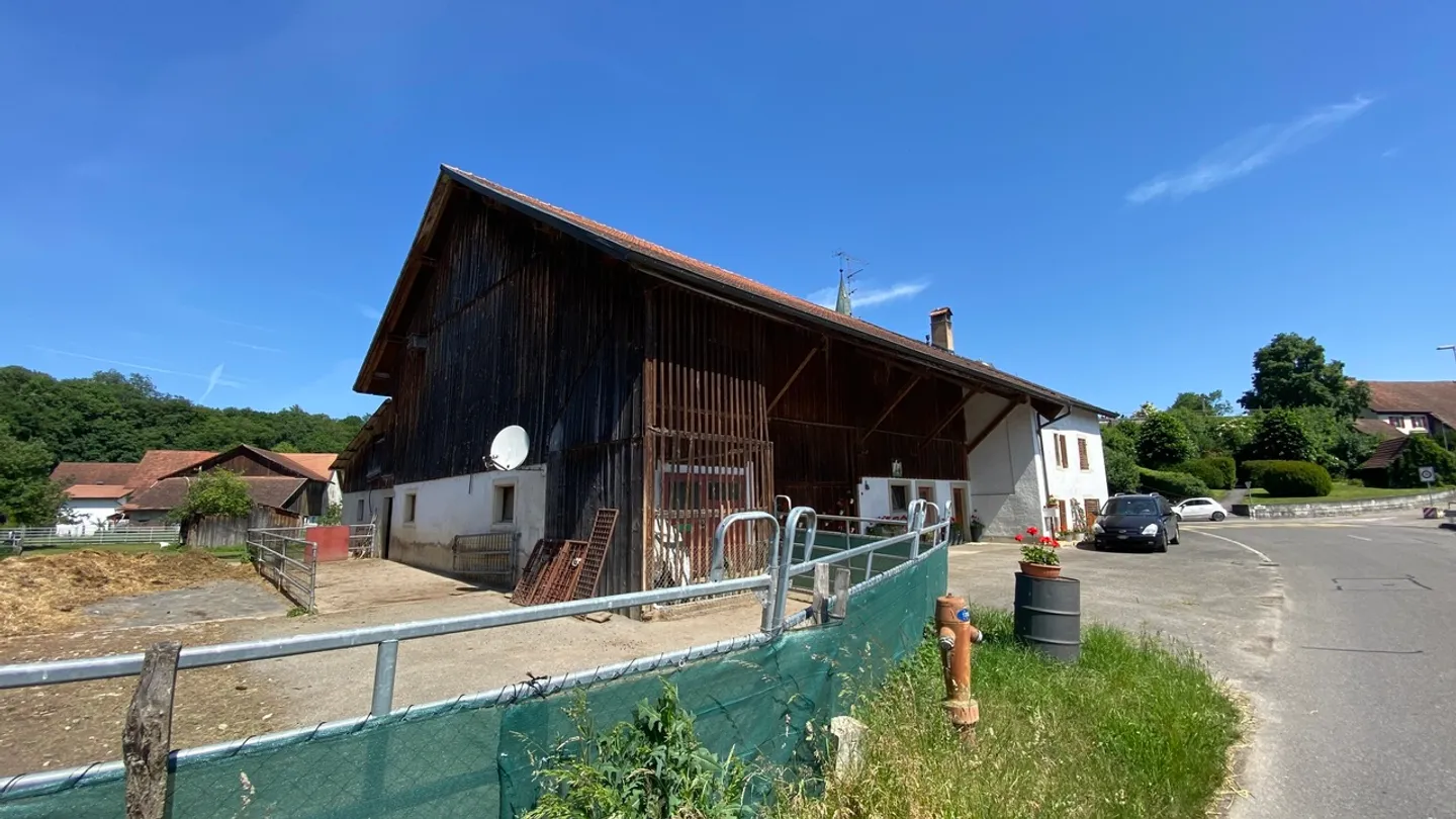 Affascinante Fattoria con Potenziale - Foto 16 di 25