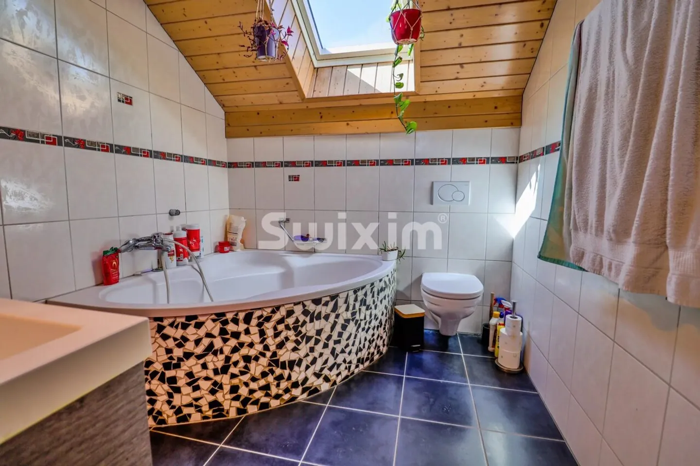 Charming Detached Villa - Photo 5 of 8