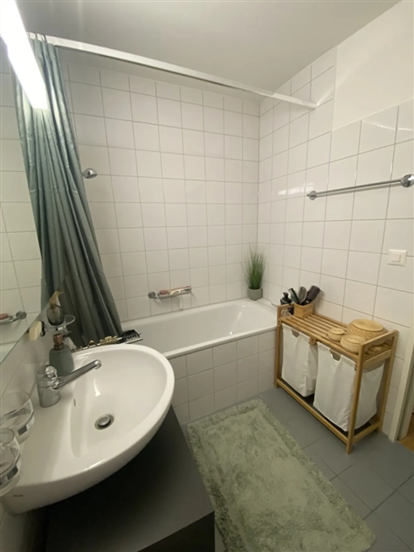 APPARTEMENT 2½ PIÈCES À BASEL - KLYBECK, MEUBLÉ, TEMPORAIRE - Photo 9 sur 9