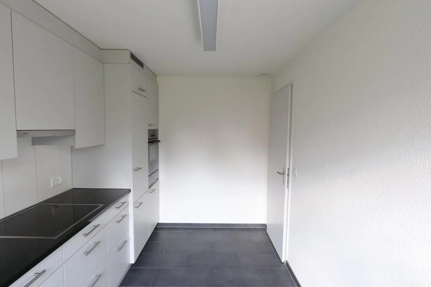 Posizione soleggiata in un ambiente adatto ai bambini - Foto 4 di 11