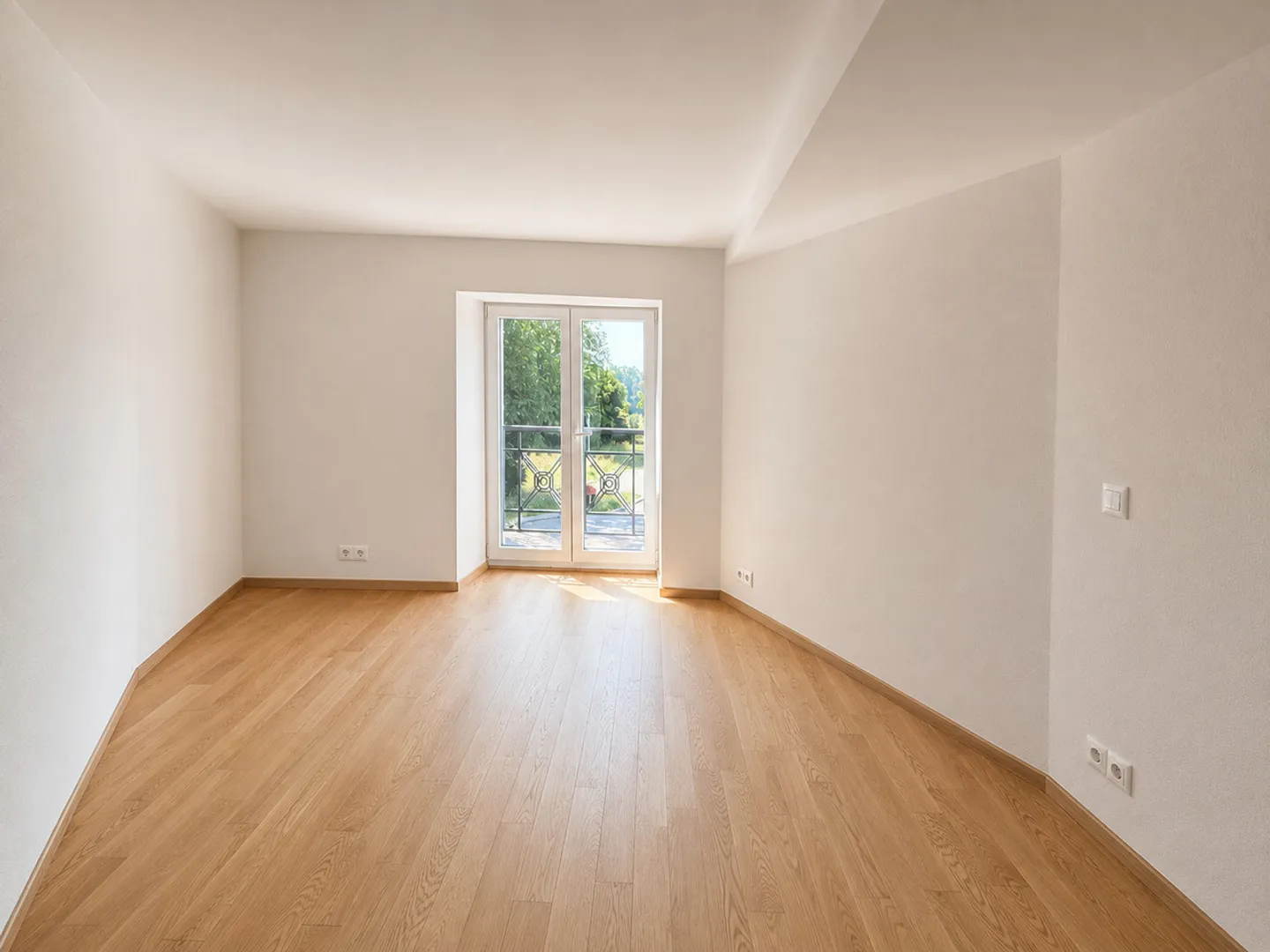 Beautiful fully renovated 3-room apartment in Corsier-sur-Vevey - Photo 2 of 4
