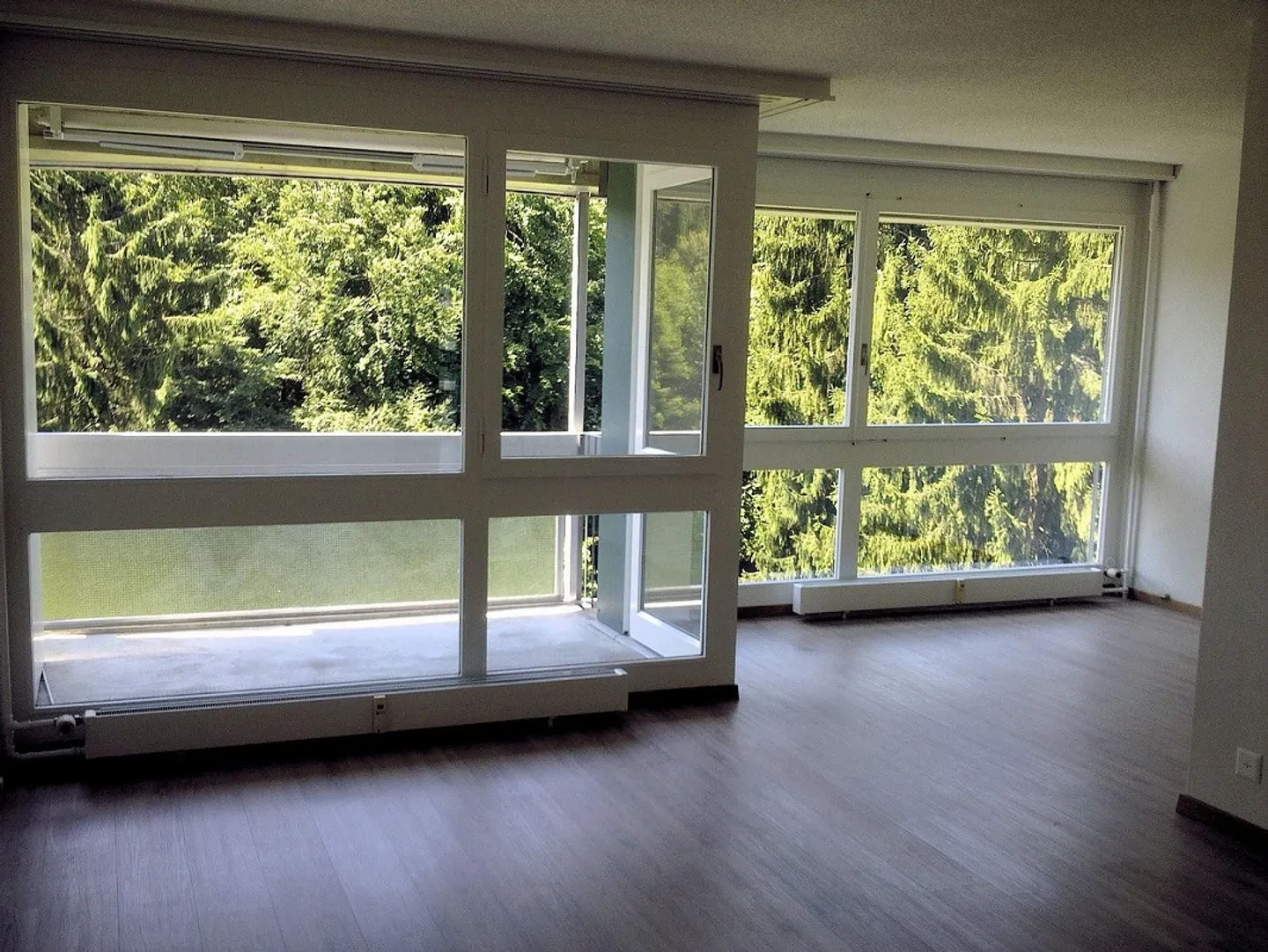 Appartamento moderno di 4,5 stanze con vista a Kleefeld - Foto 4 di 7