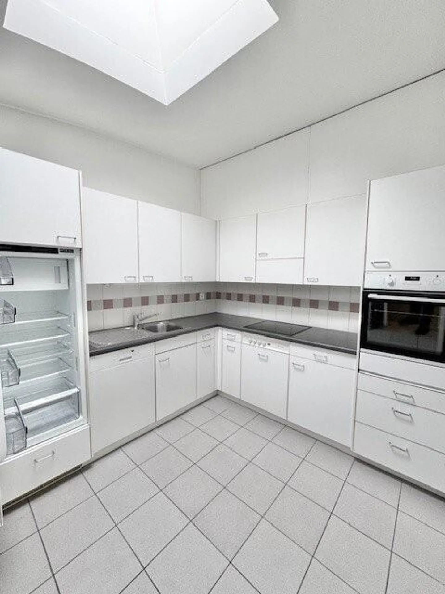 Appartamento singolo cerca residente - Foto 5 di 10