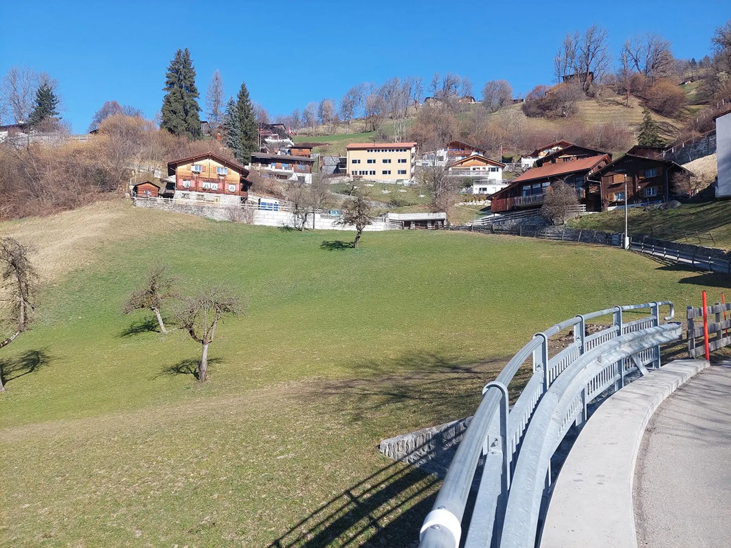 Terreno attraente a Küblis (Parcella 467) - posizione soleggiata con vista sulle montagne - Foto 4 di 7