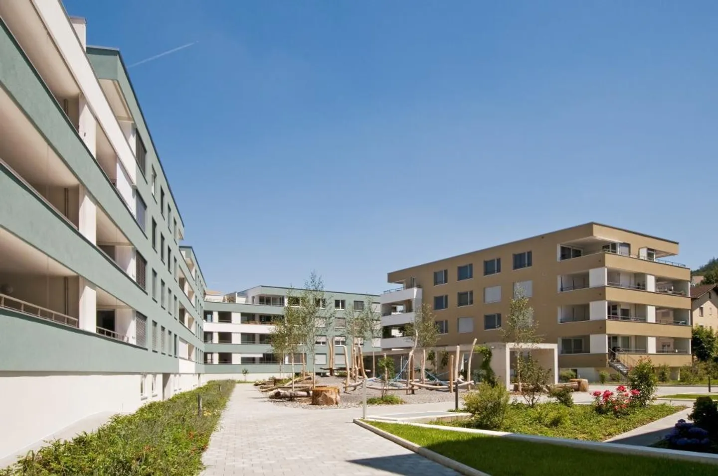 AFFITTARE SENZA DEPOSITO - Vivere in modo tranquillo, soleggiato e moderno a Ebikon - Foto 1 di 6