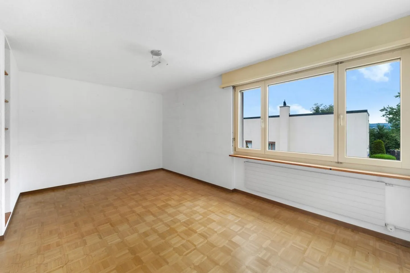 Reihenhaus mit Potenzial - gestalten Sie Ihr Traumhaus! - Foto 8 von 15
