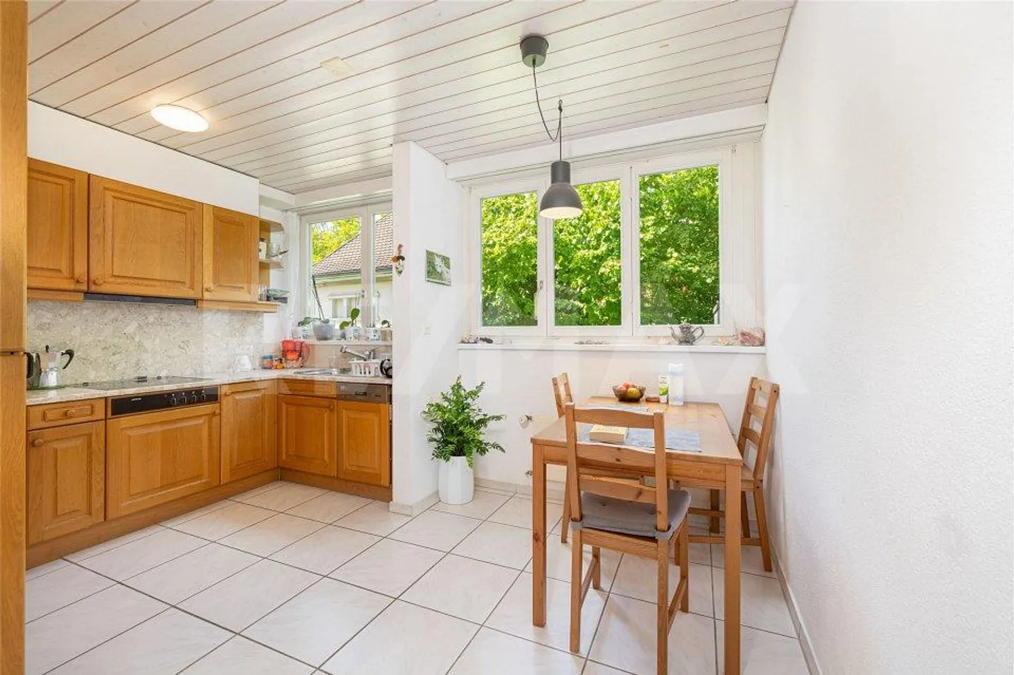 Sunny Balcony Meets Charming Living - Photo 10 of 12