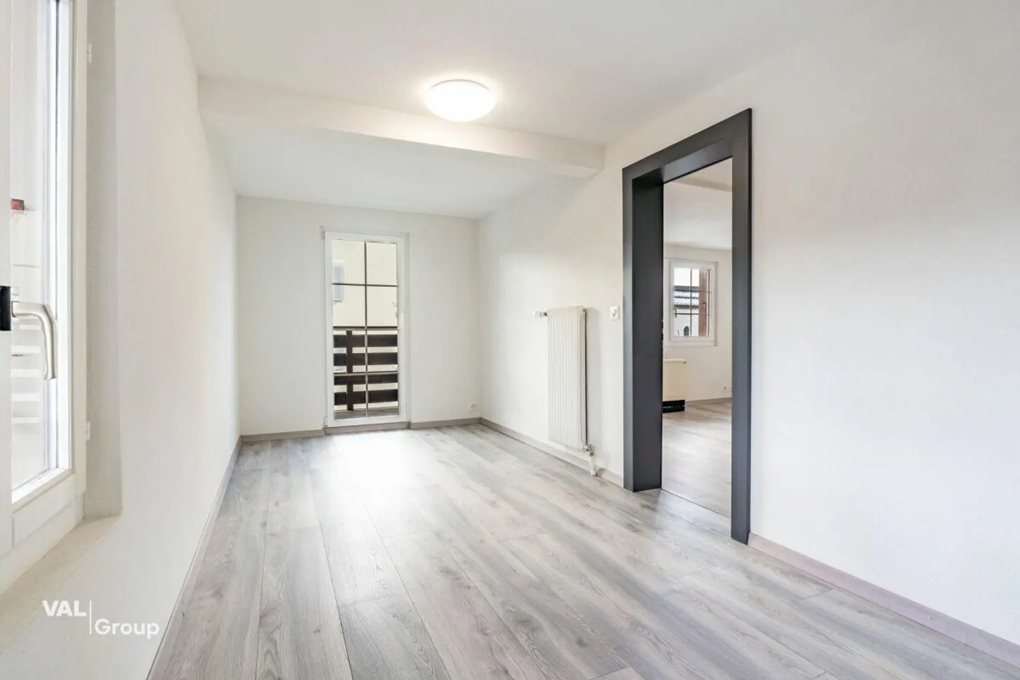 Appartement rénové charmant - Photo 5 sur 12