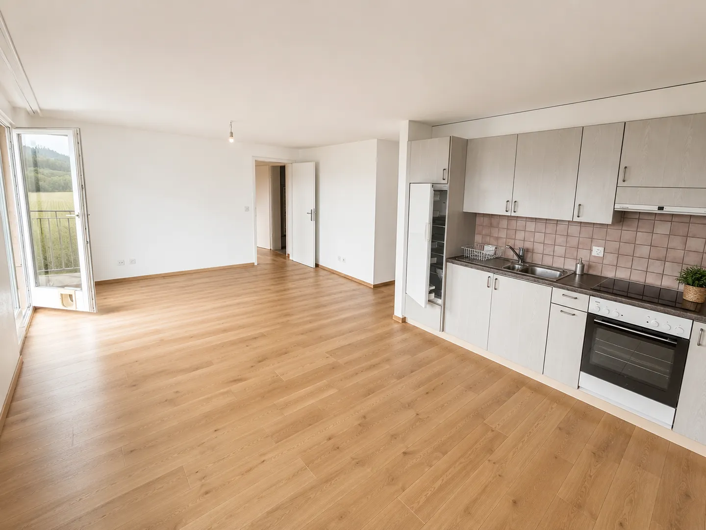 Spacious 2.5-room apartment renovated with unobstructed view in Fétigny - Photo 1 of 6