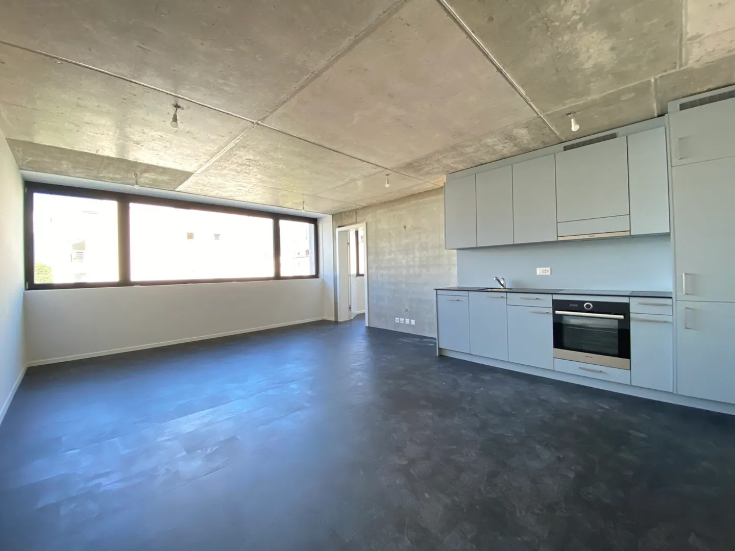 Appartement moderne 2.5 pièces - Photo 1 sur 8