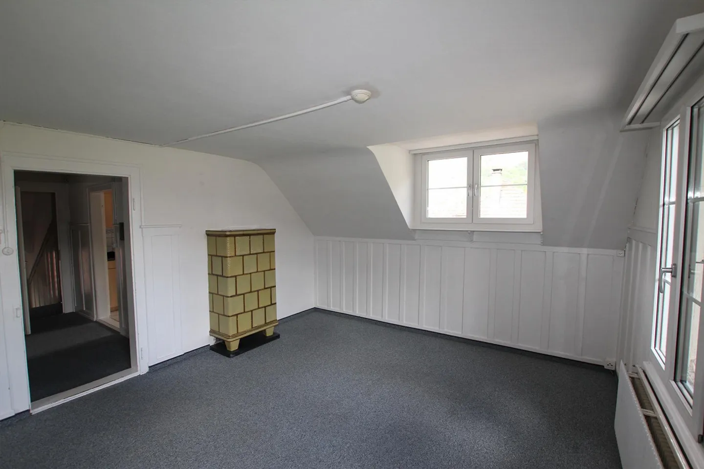 Charmante Dachwohnung - Foto 4 von 8