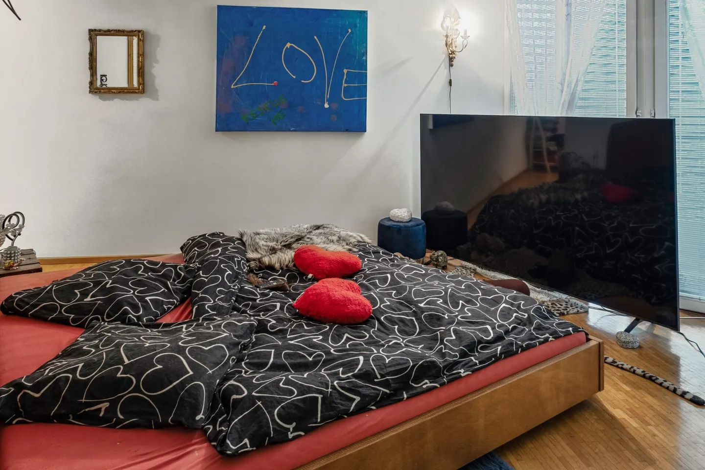 Villa moderna ed esclusiva con vista mozzafiato e arredi di alta qualità - Foto 14 di 19