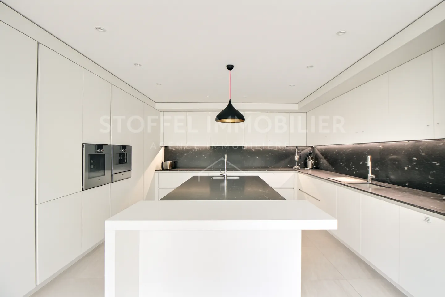 Modern Villa with Pool in Residential Area - Photo 1 of 4