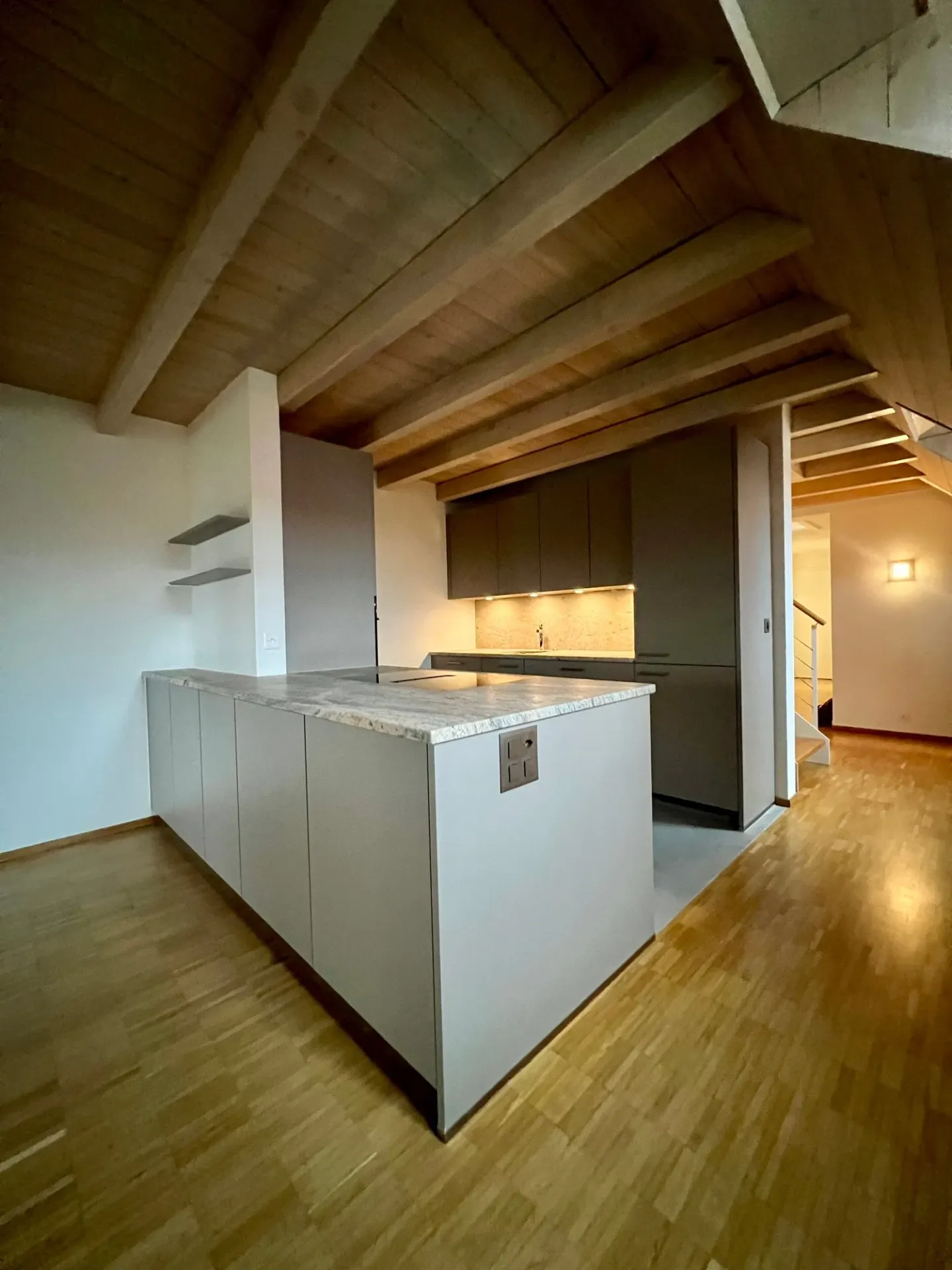 Charmante 3-Zimmer-Dachwohnung - Foto 2 von 20
