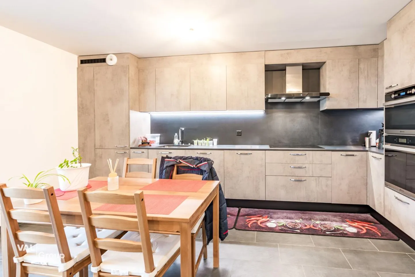 Appartement Charmant à Réchy - Photo 4 sur 10