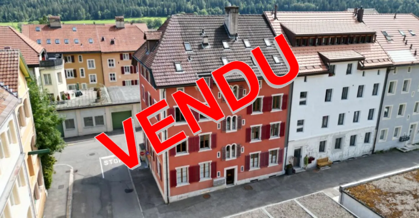 St-Imier, Gebäude mit 5 Wohnungen und 4 Garagen - Foto 1 von 10