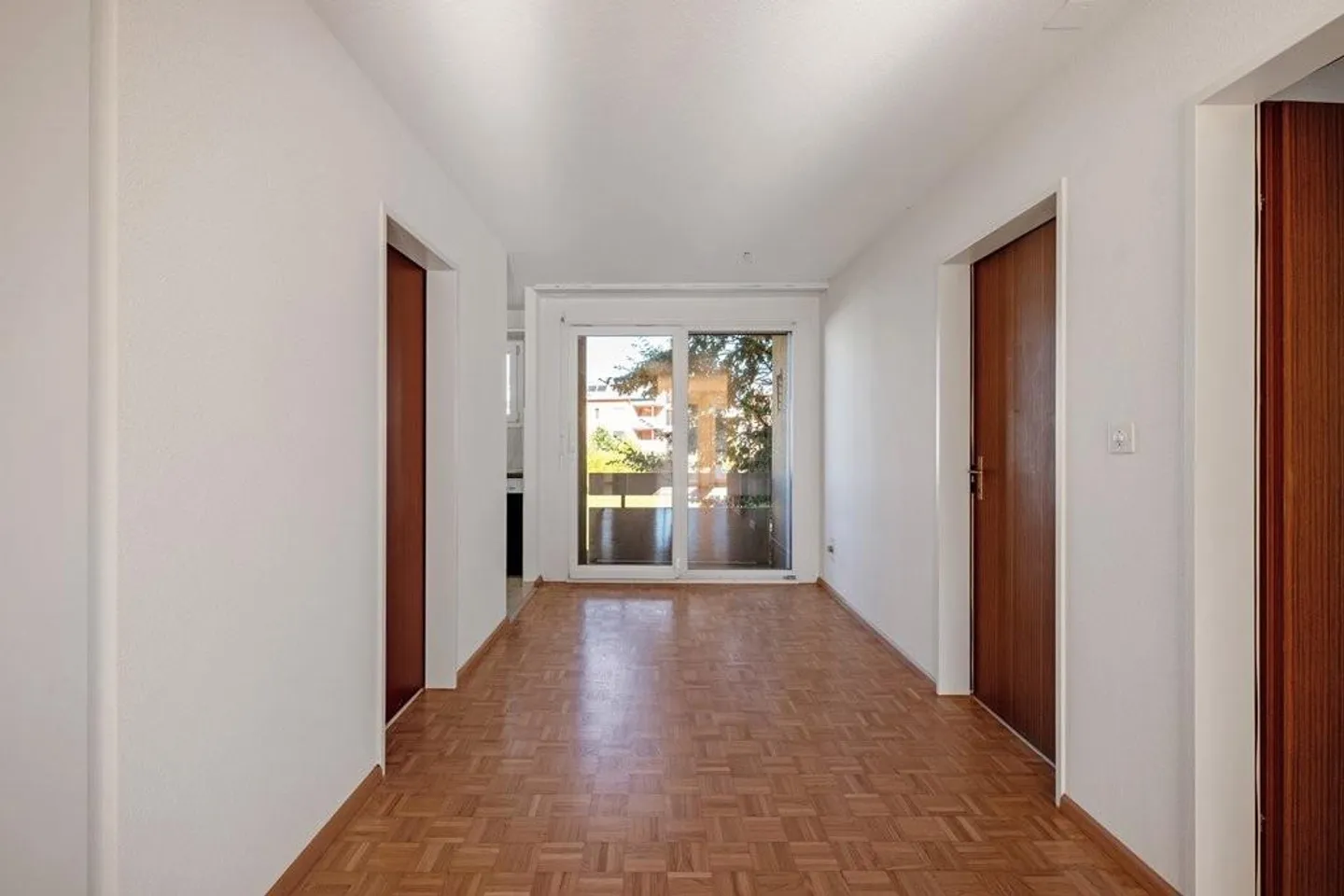 Beaucoup d'espace pour vivre et se détendre - Photo 8 sur 12