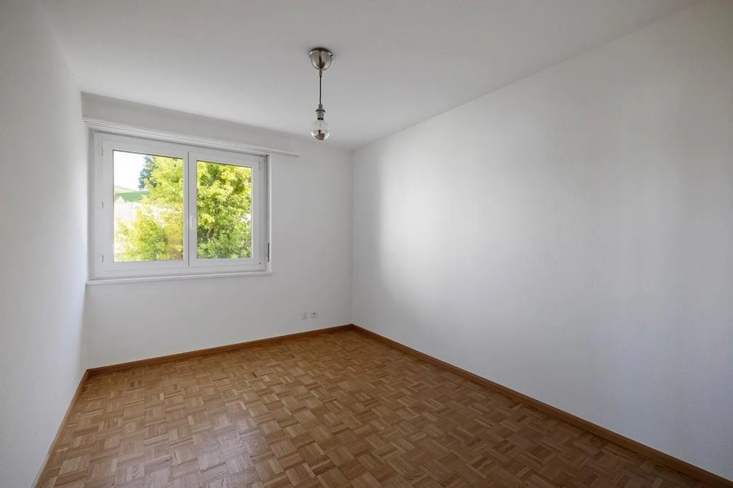 Beaucoup d'espace pour vivre et se détendre - Photo 9 sur 12