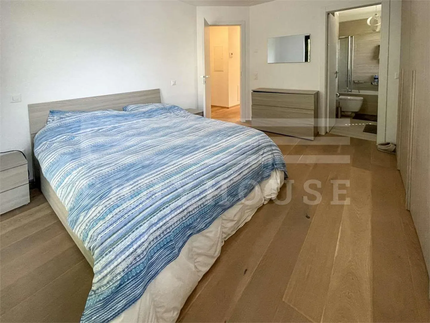 Moderne Wohnung in zentraler Lage - Foto 8 von 13