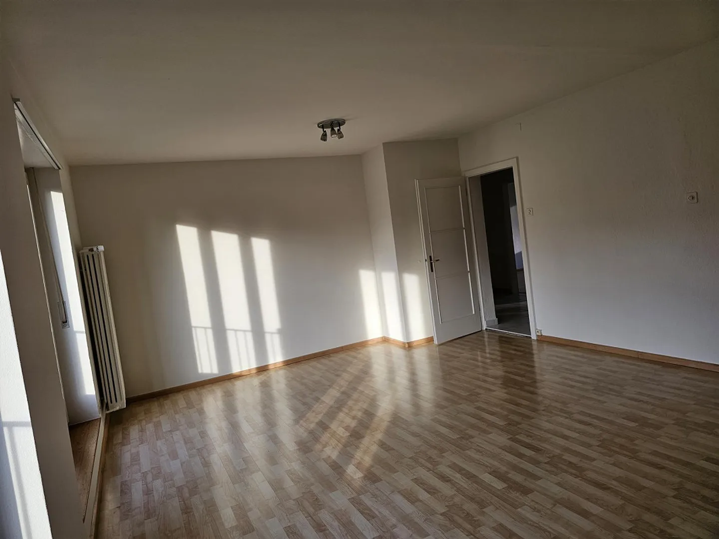 Appartamento 3,5 locali - Foto 2 di 10