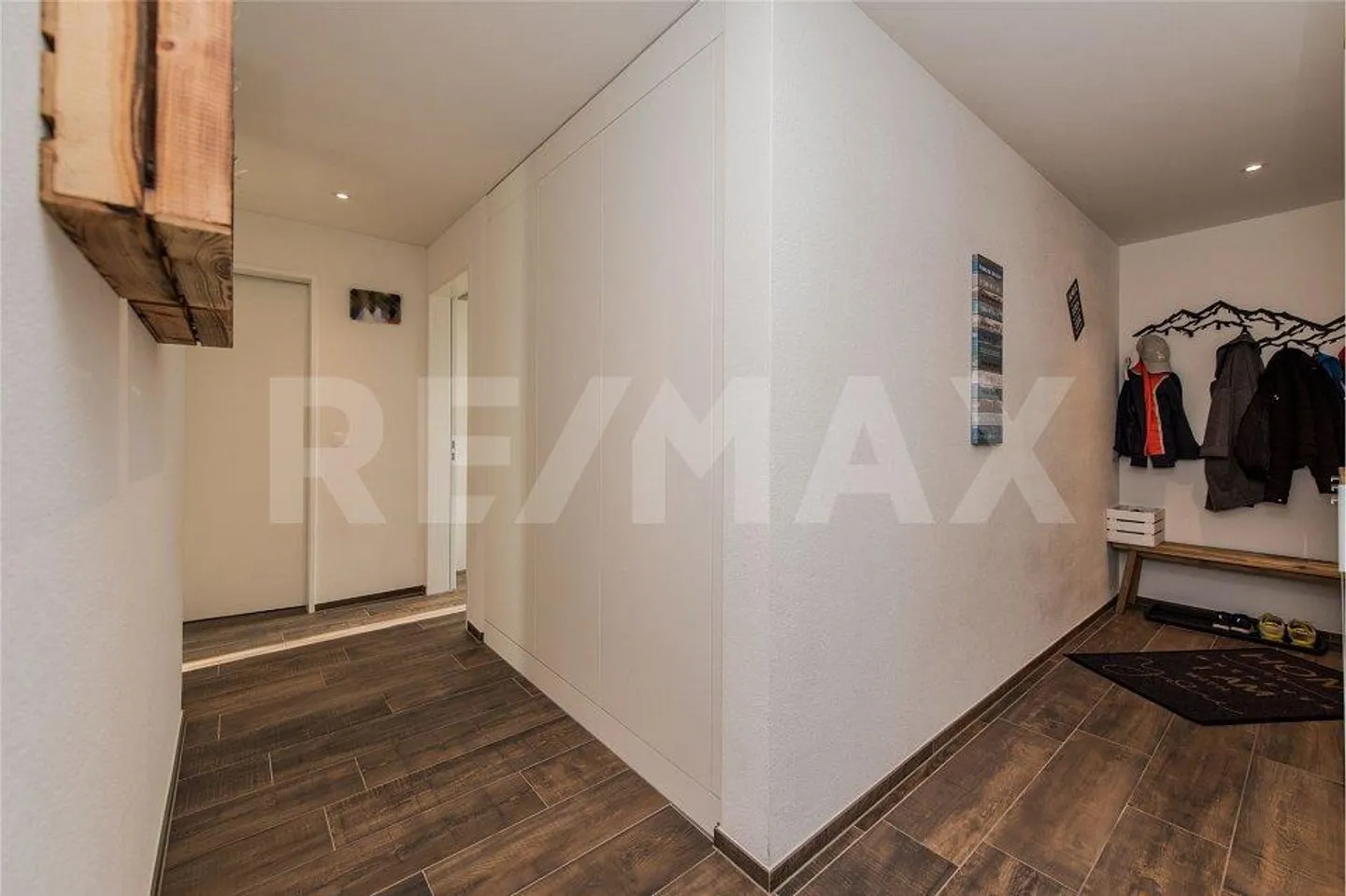 HOCHWERTIGE 4 ½ ZIMMER MINERGIE-WOHNUNG IM ERSTEN OBERGESCHOSS - Foto 10 von 12