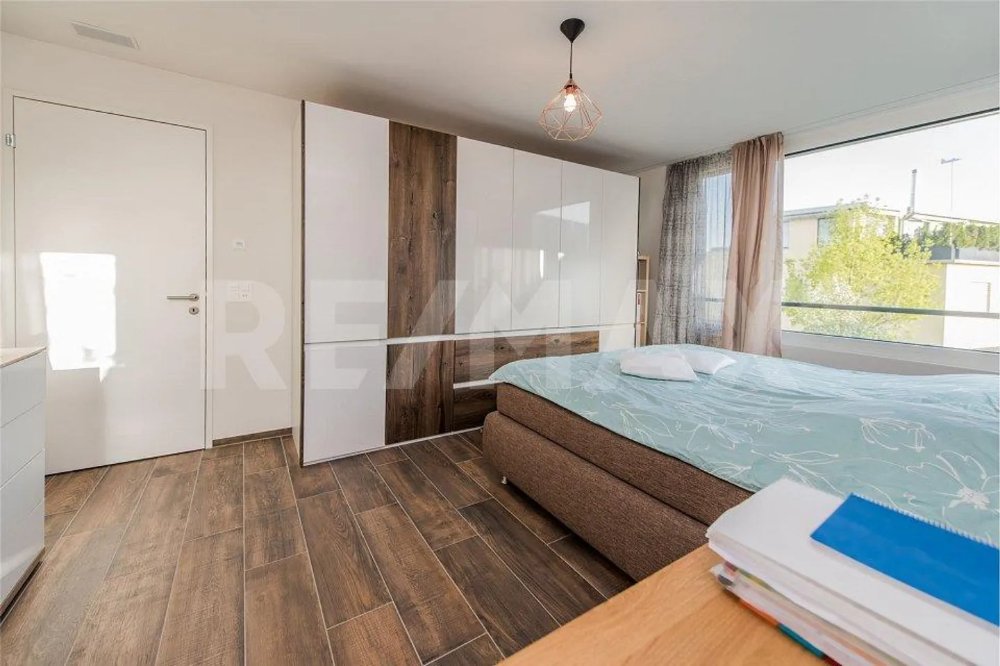 HOCHWERTIGE 4 ½ ZIMMER MINERGIE-WOHNUNG IM ERSTEN OBERGESCHOSS - Foto 5 von 12