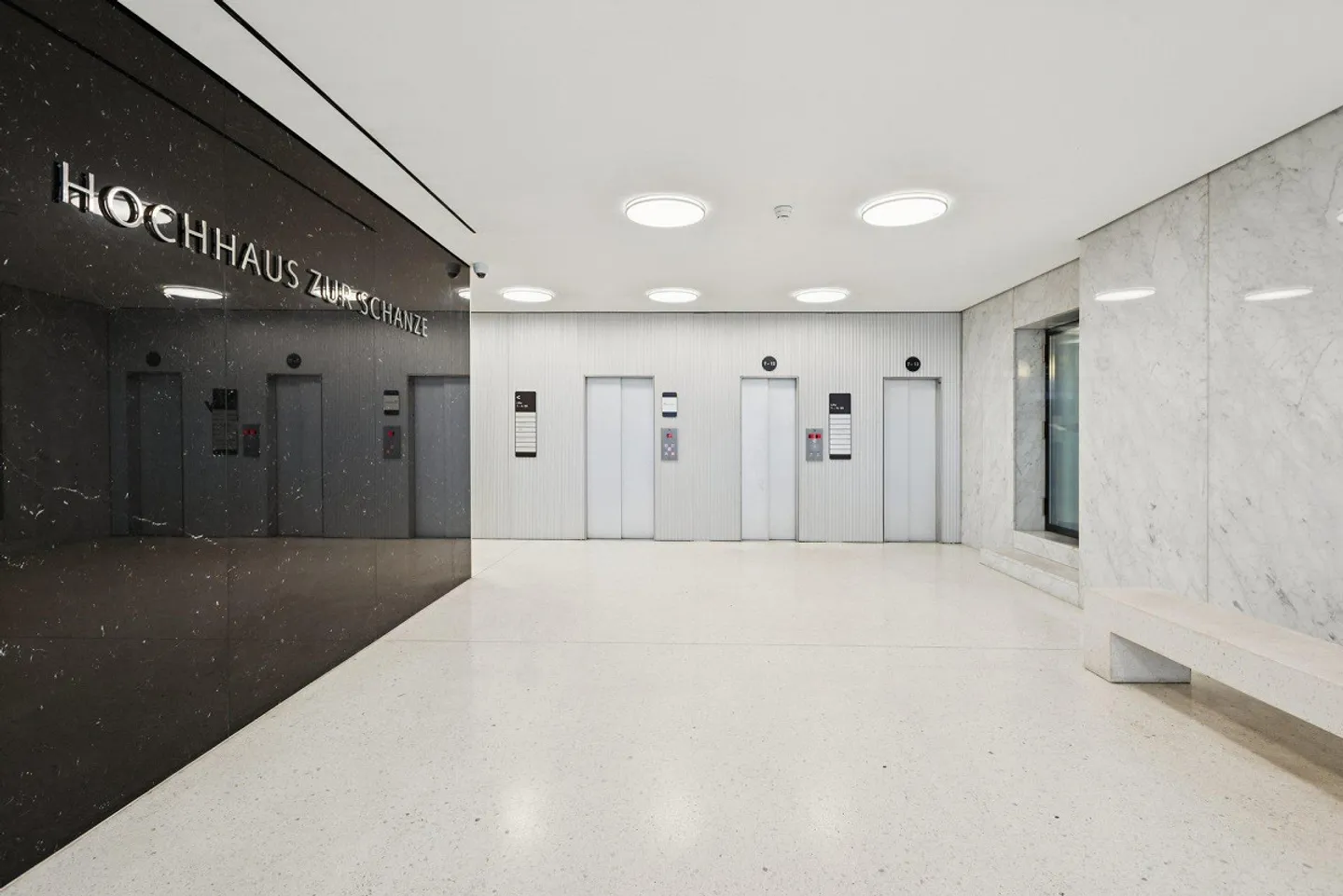 Votre nouvel espace de bureau dans le gratte-ciel le plus prisé de Zurich ! - Photo 12 sur 13